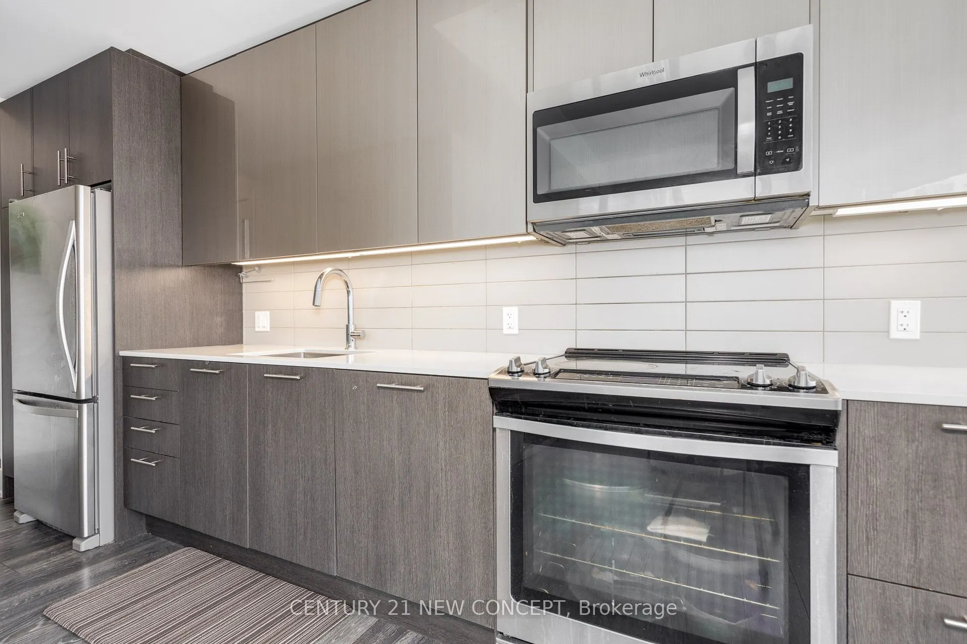 403 Church Street, #2205