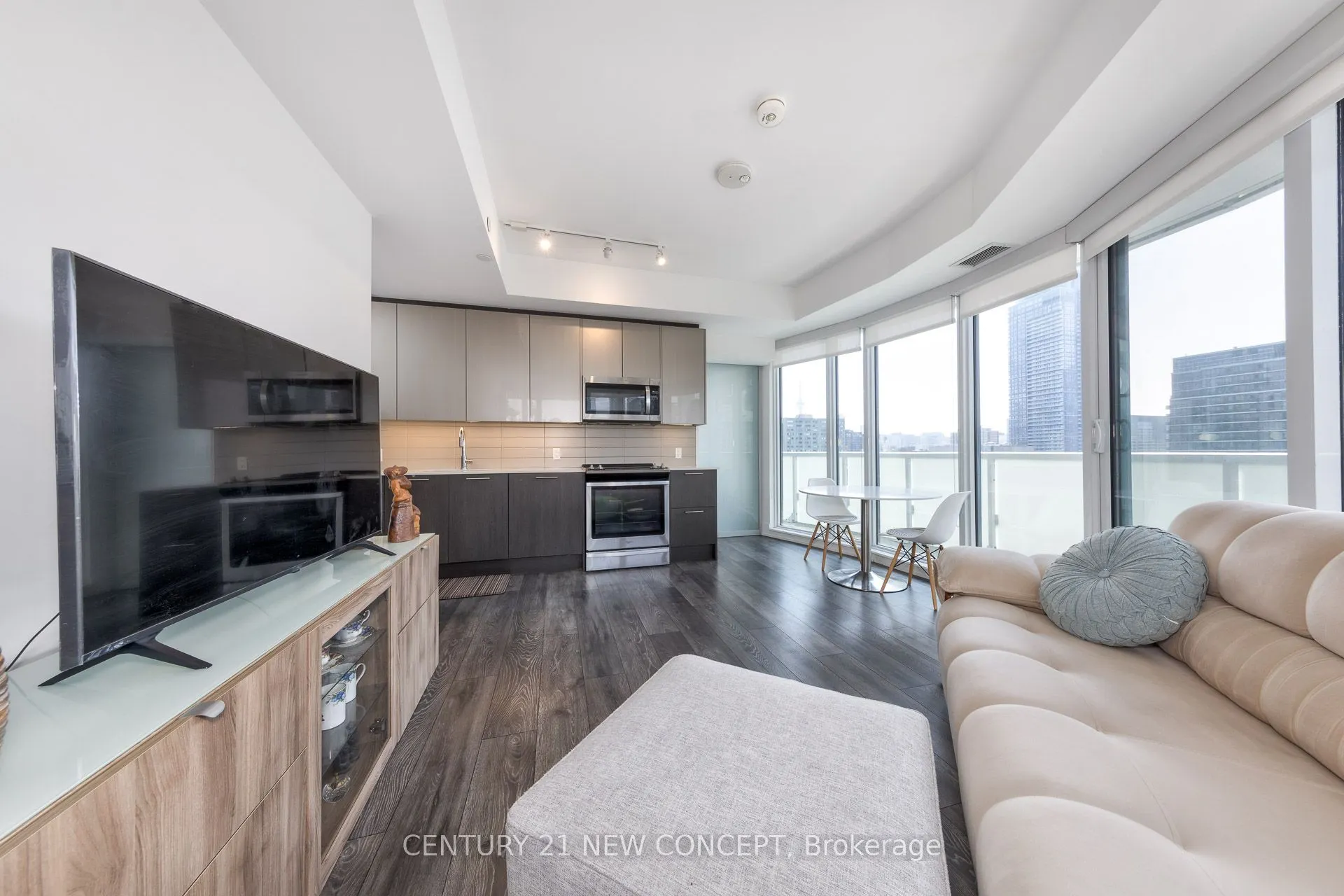 403 Church Street, #2205
