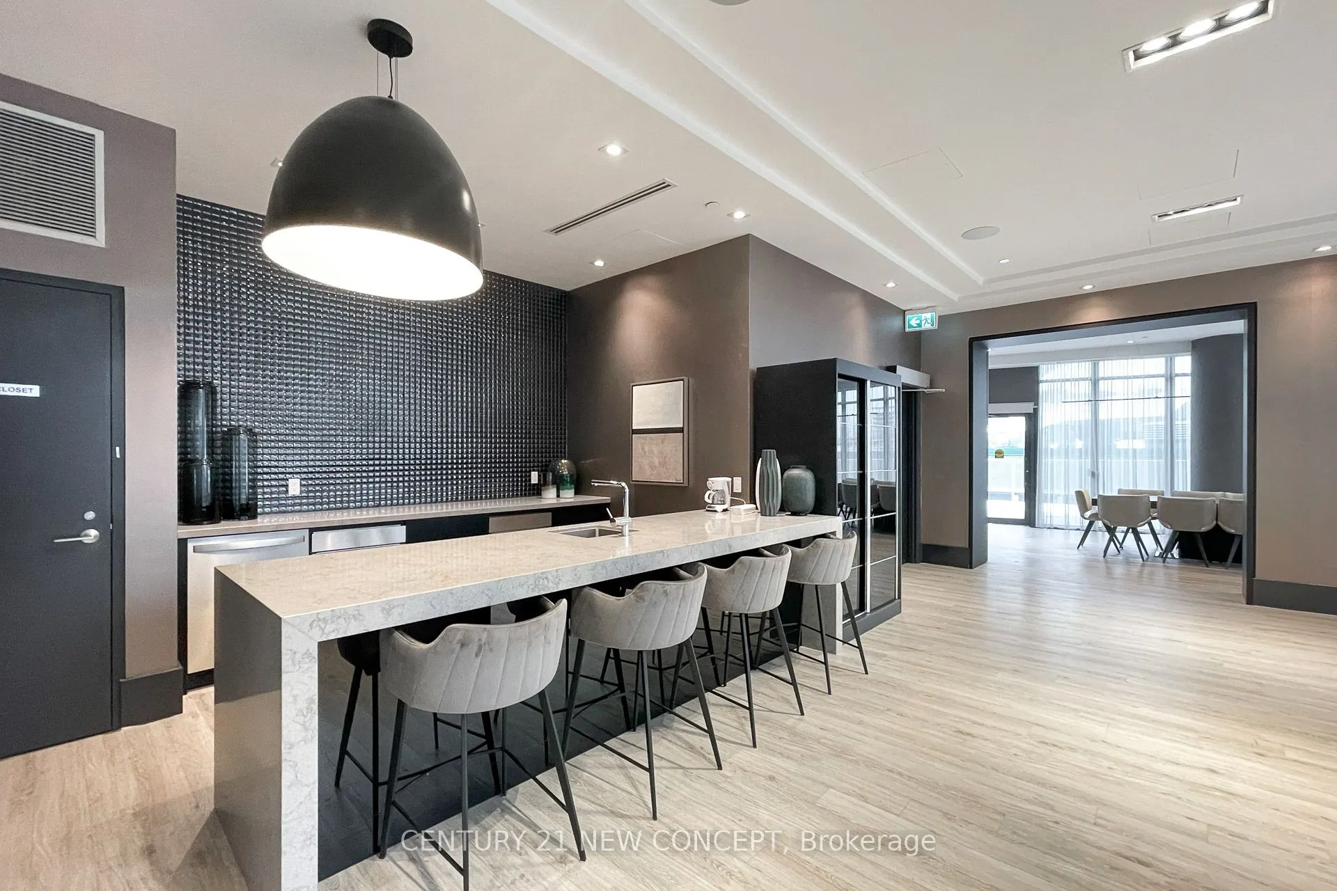 403 Church Street, #2205