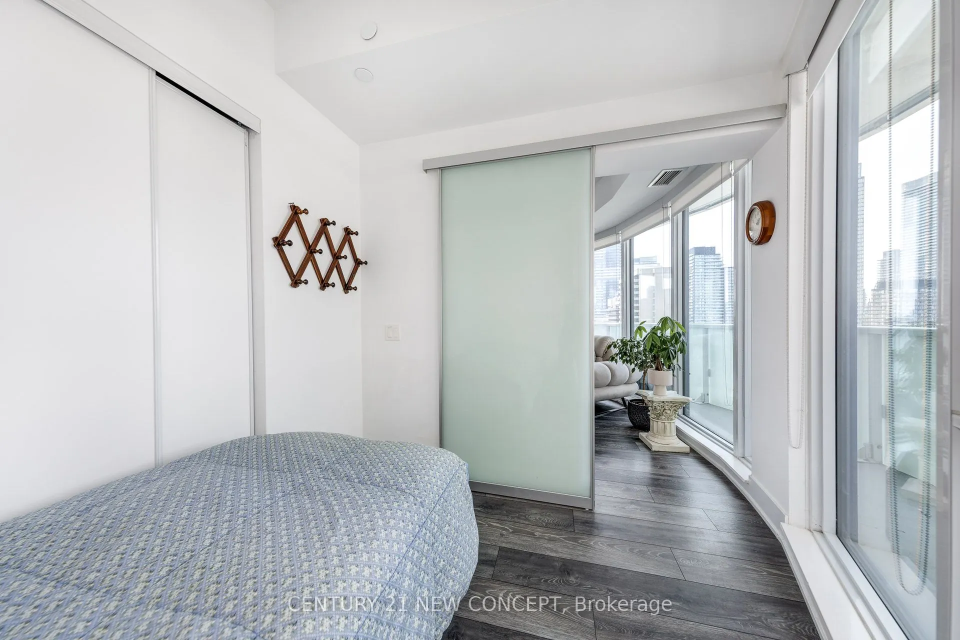 403 Church Street, #2205