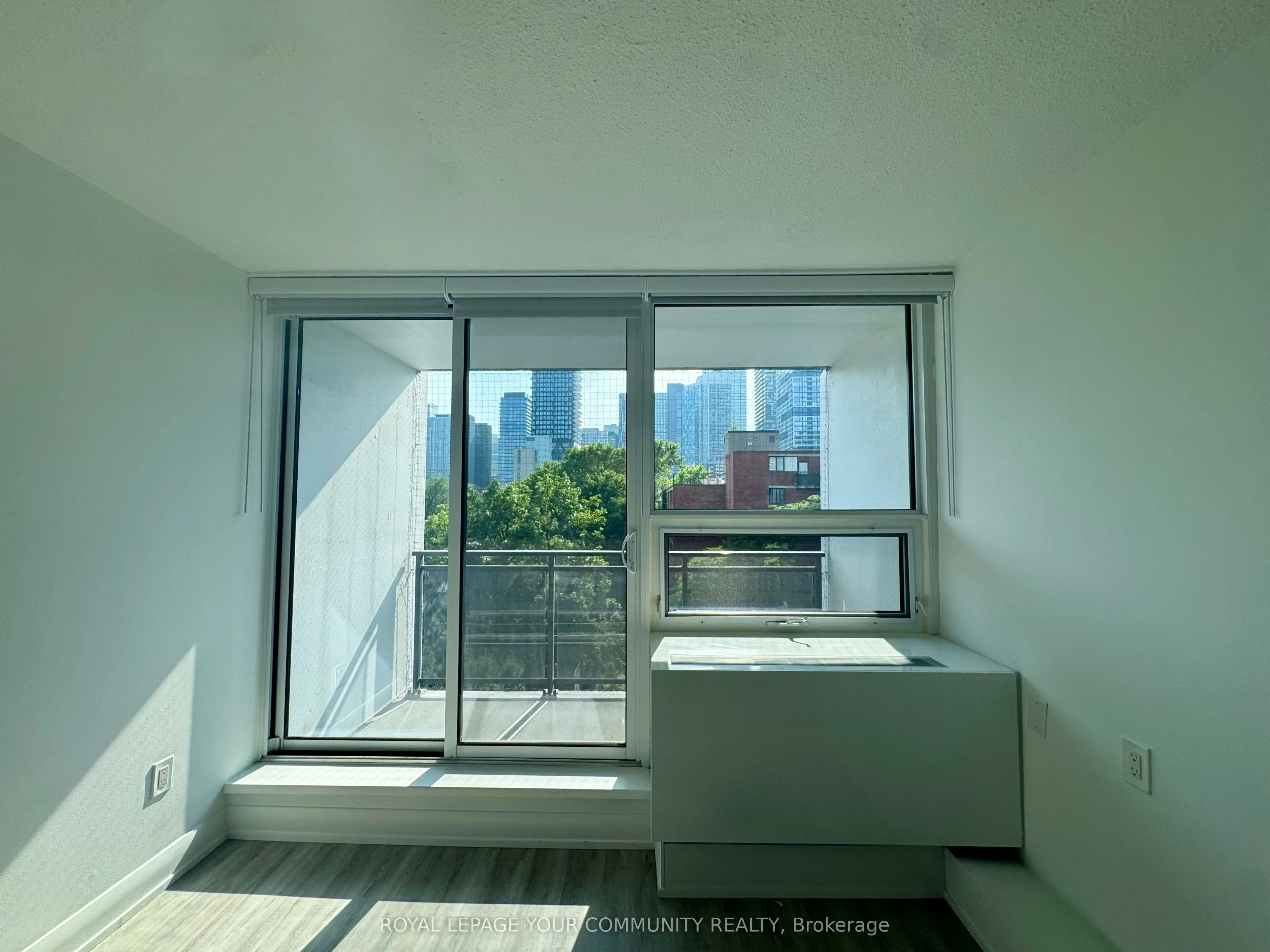 191 Sherbourne Street, #0605