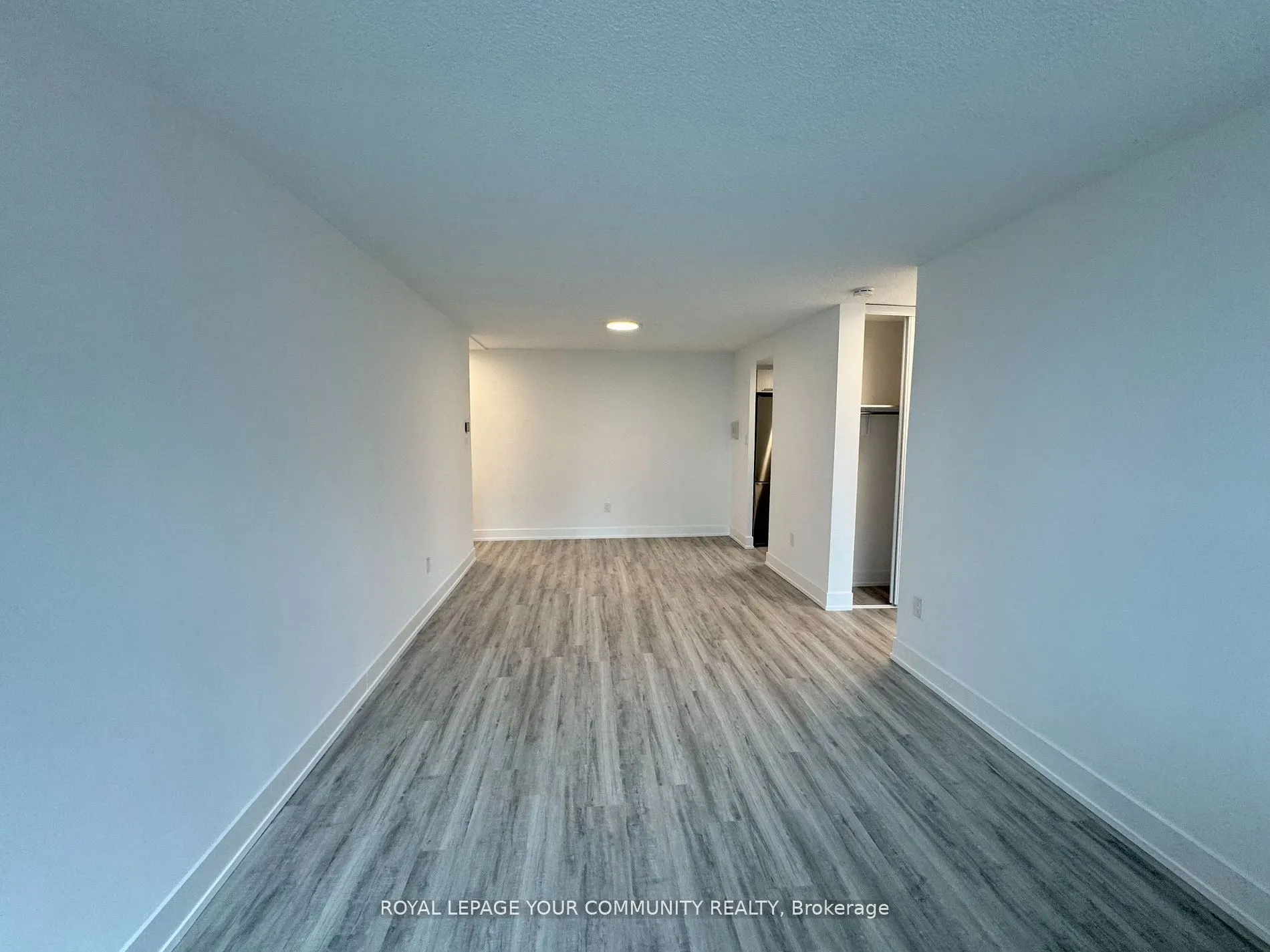 201 Sherbourne Street, #1407