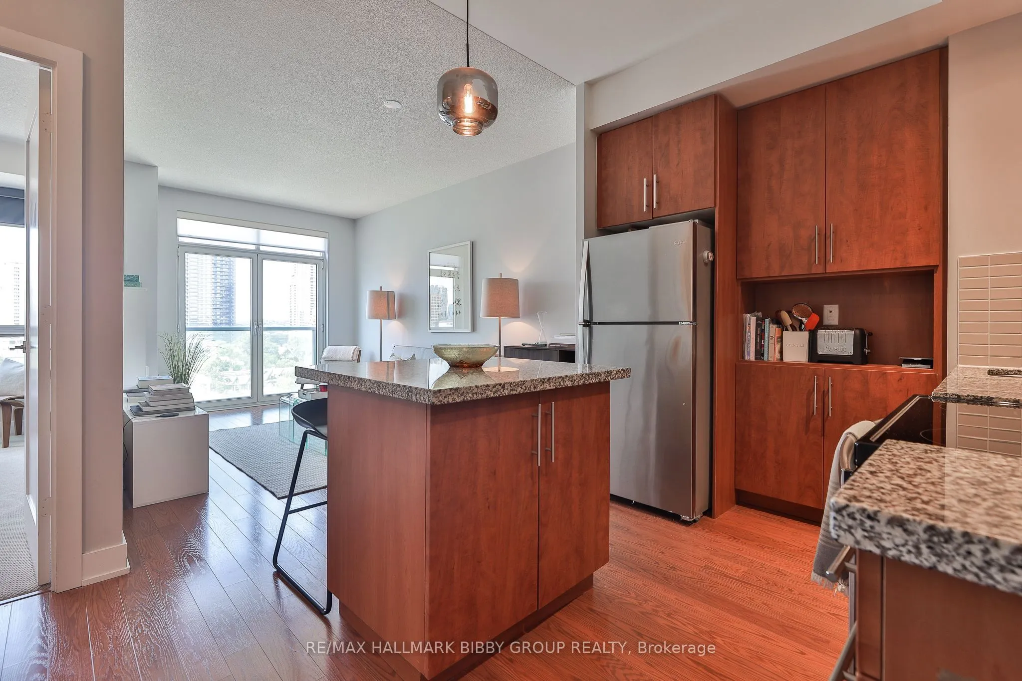 120 Homewood Avenue, #1102