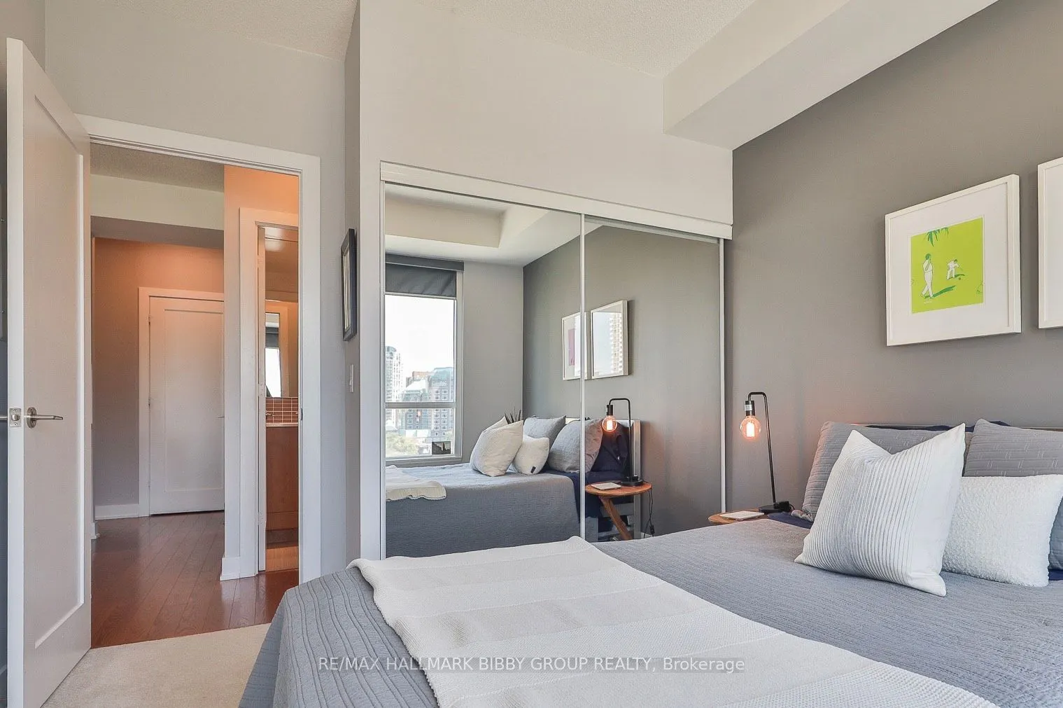 120 Homewood Avenue, #1102