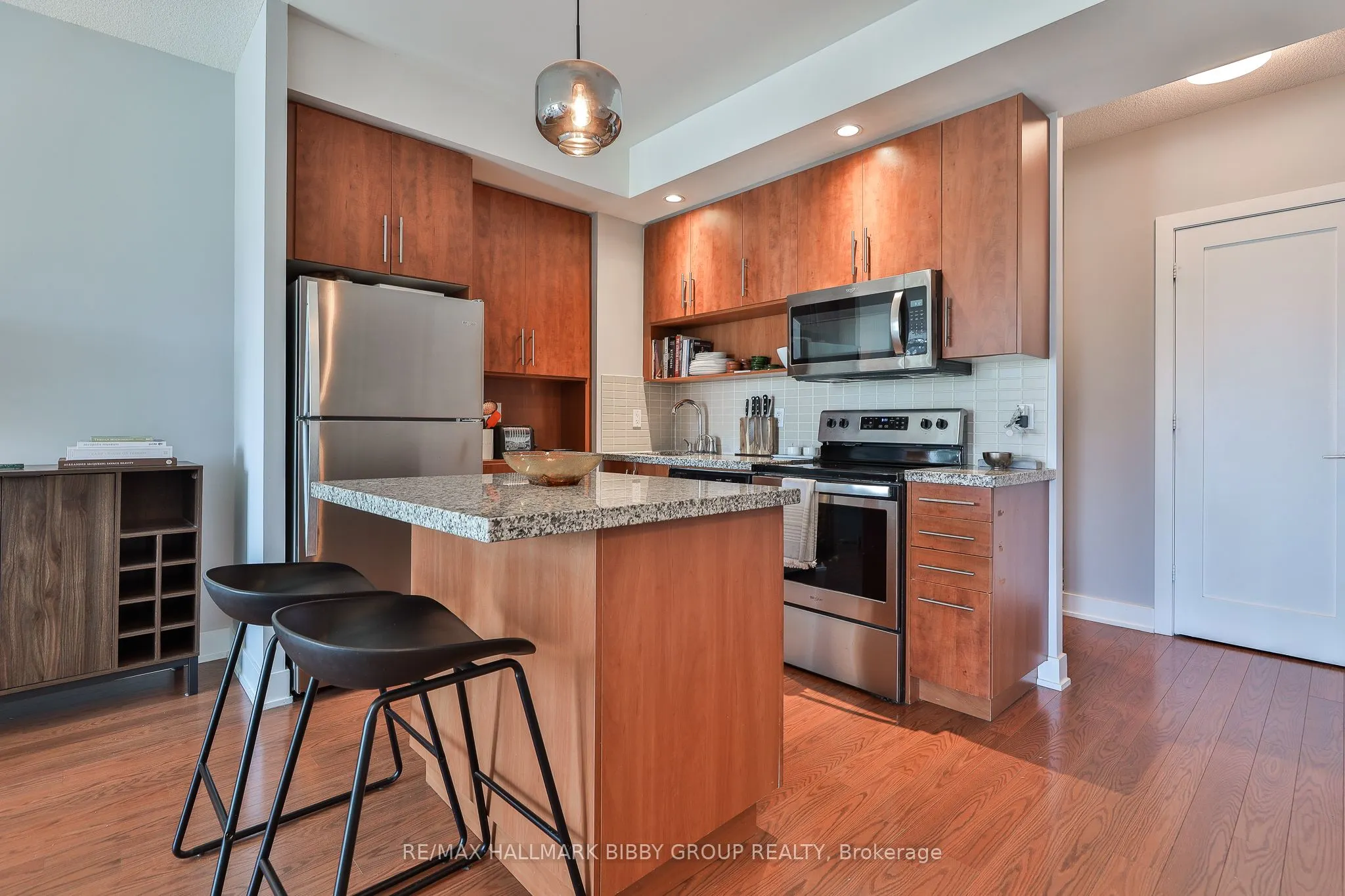 120 Homewood Avenue, #1102