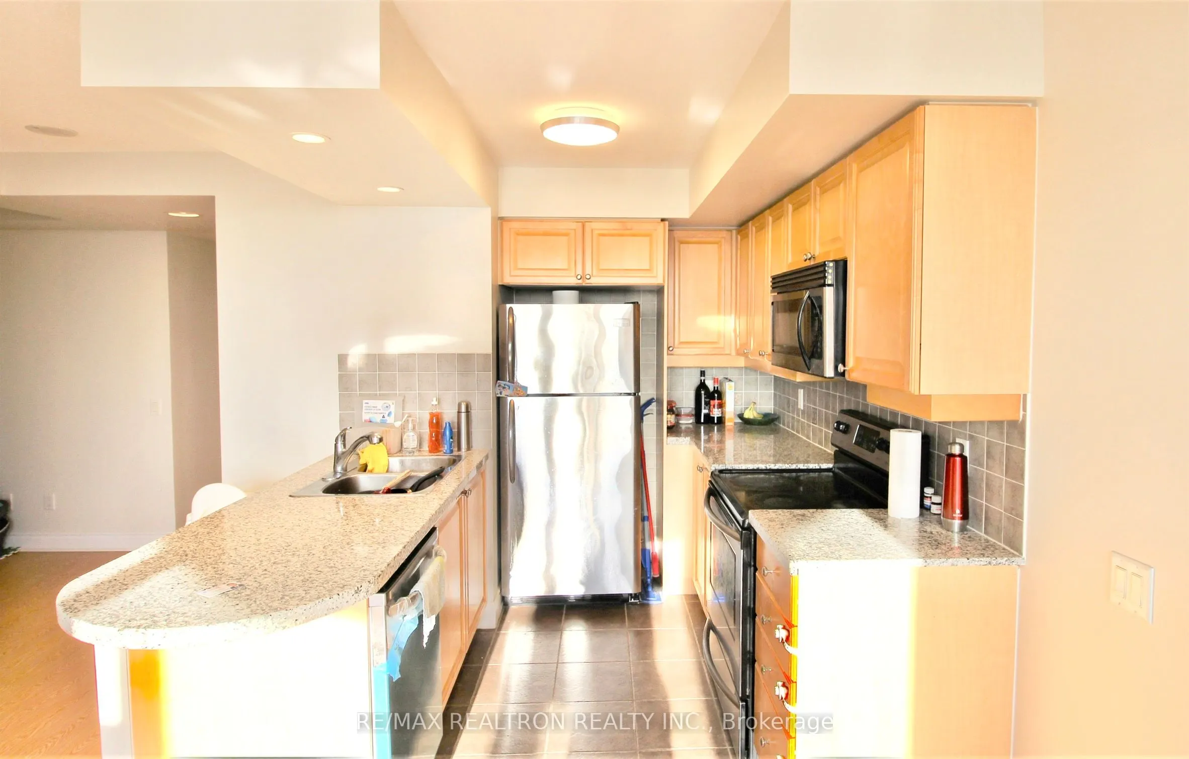 10 Northtown Way, #2806