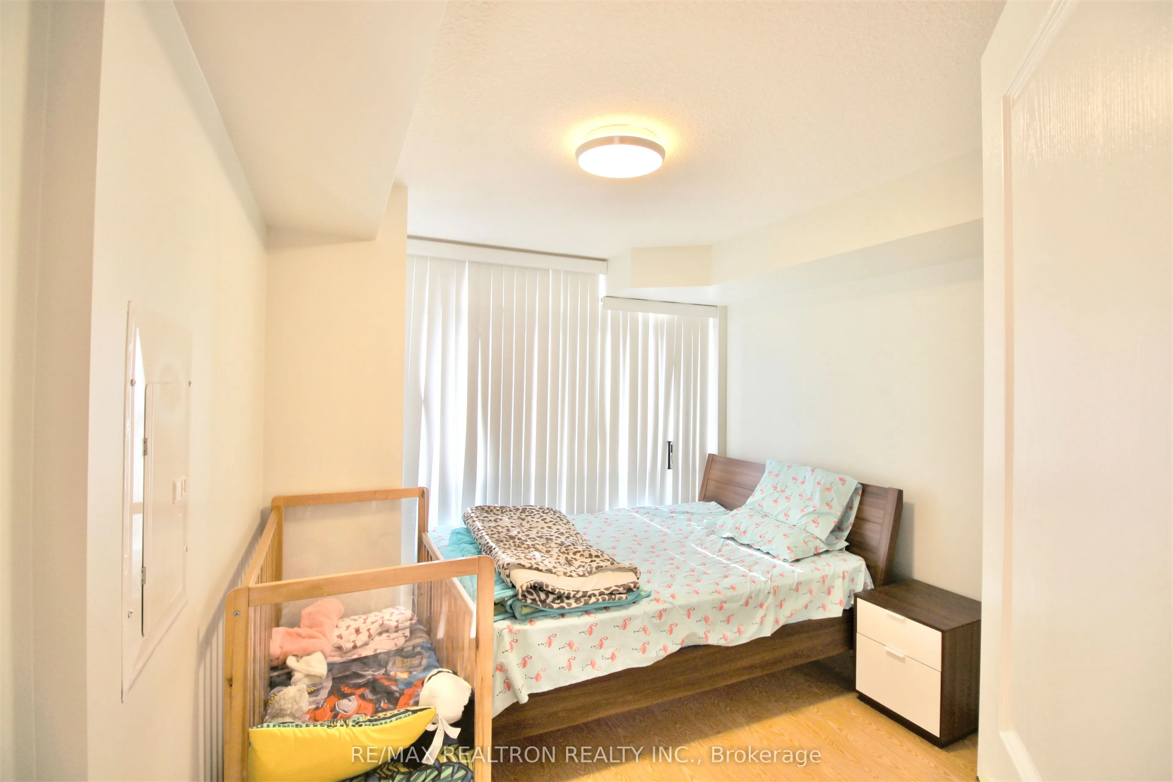 10 Northtown Way, #2806