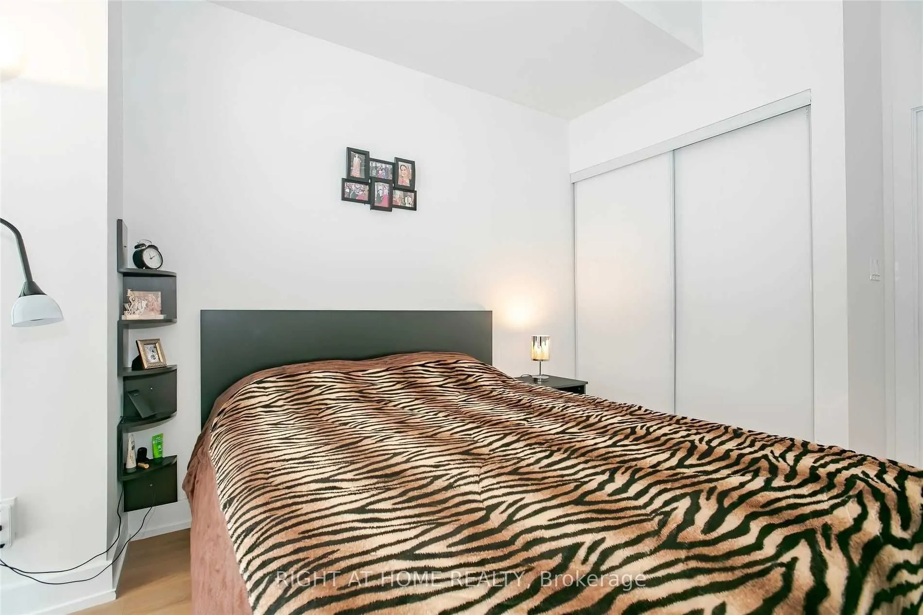 150 Fairview Mall Drive, #411