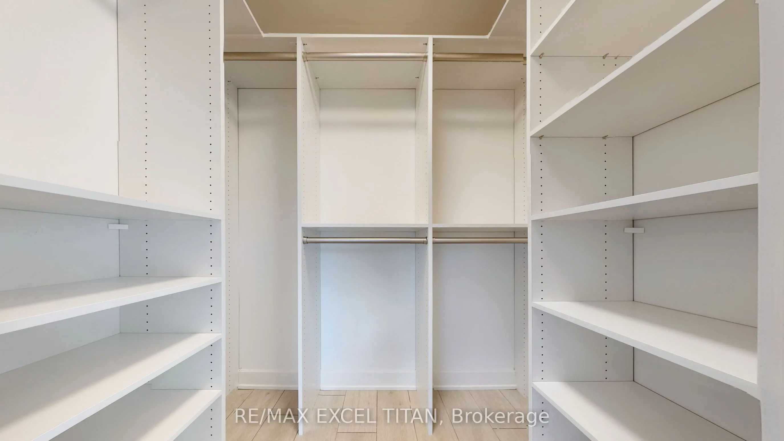 15 Mercer Street, #3304
