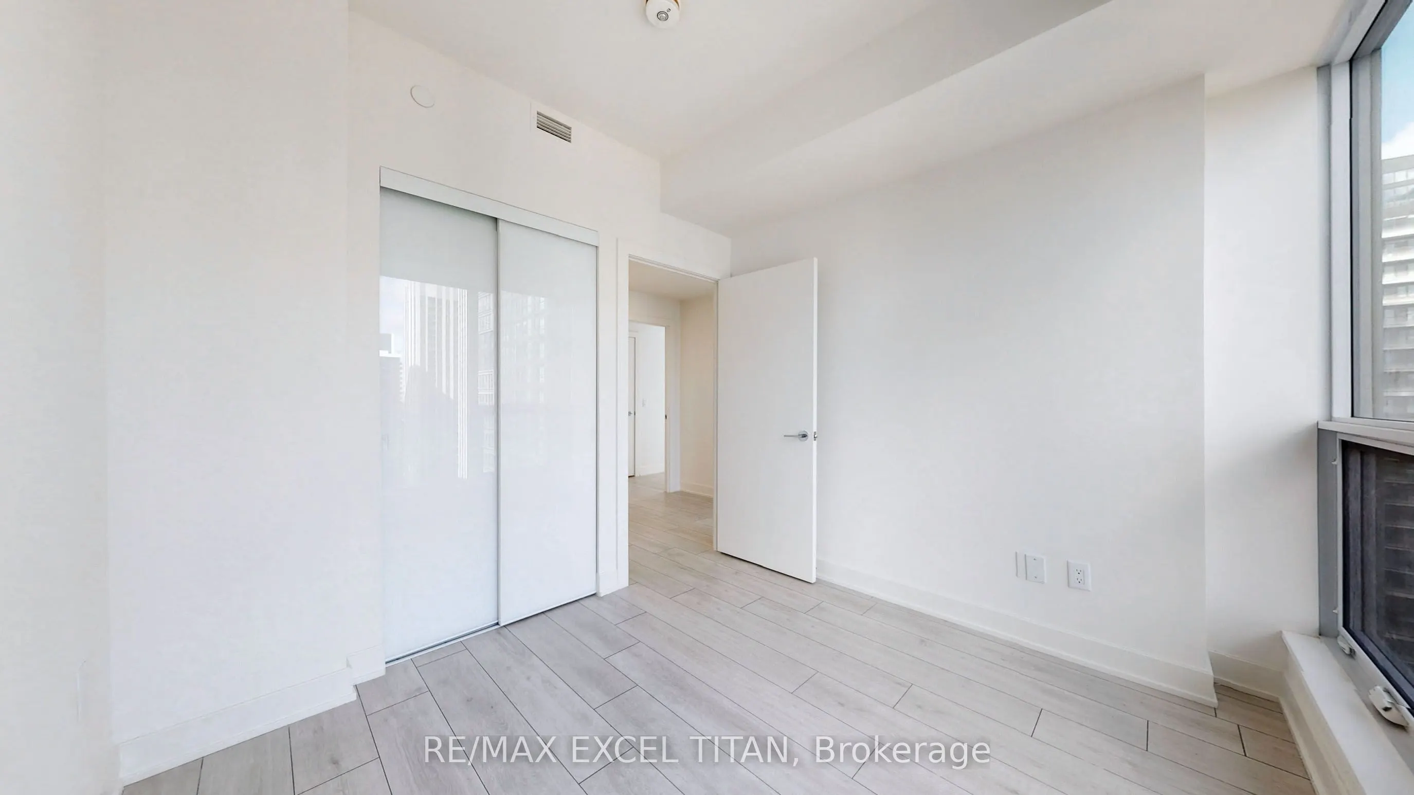 15 Mercer Street, #3304