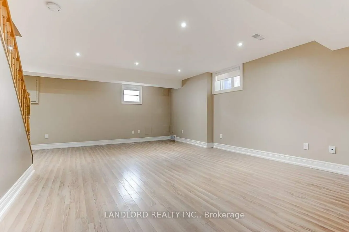 34 Jesmond Avenue