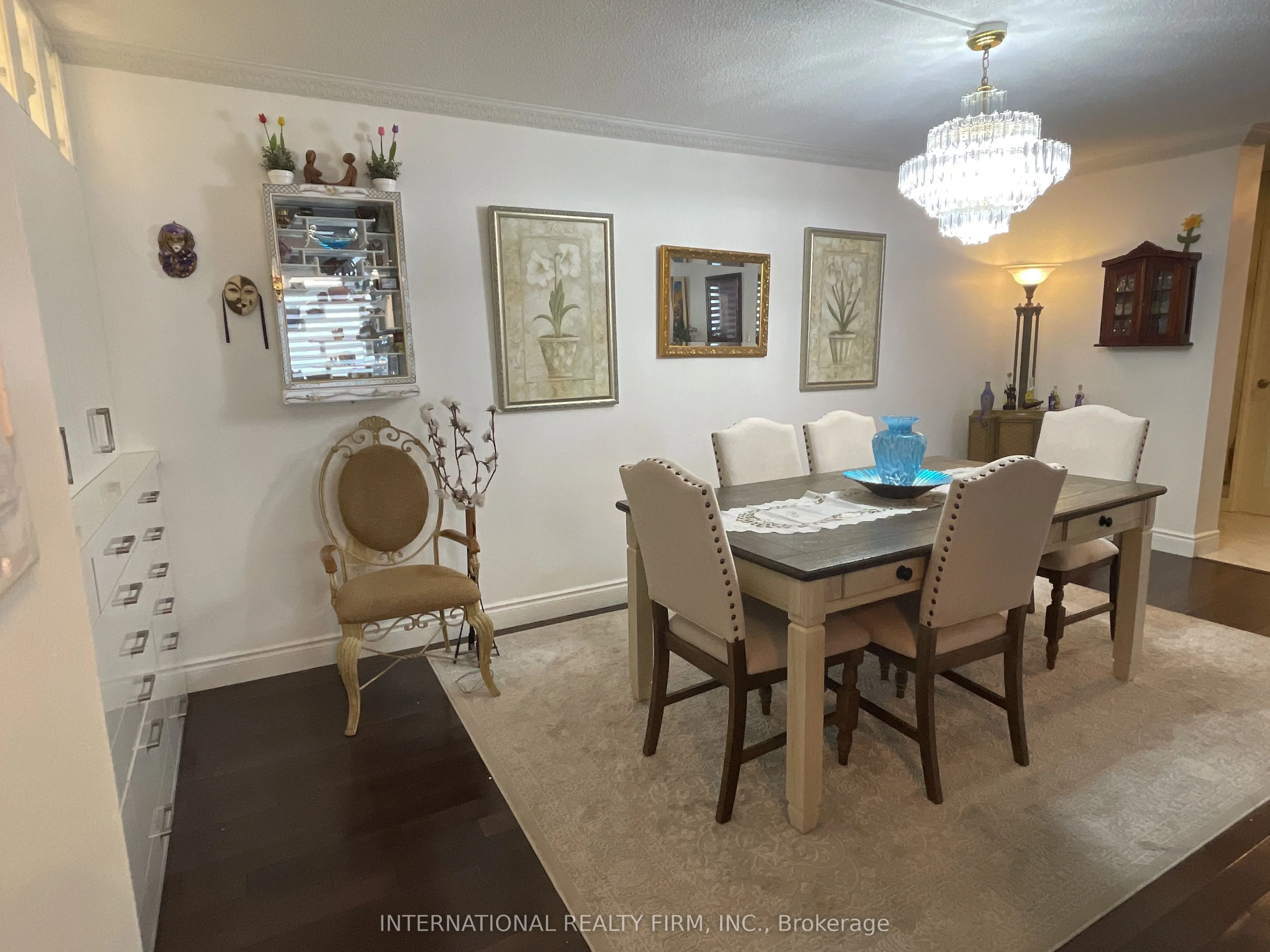 80 Antibes Drive, #1905