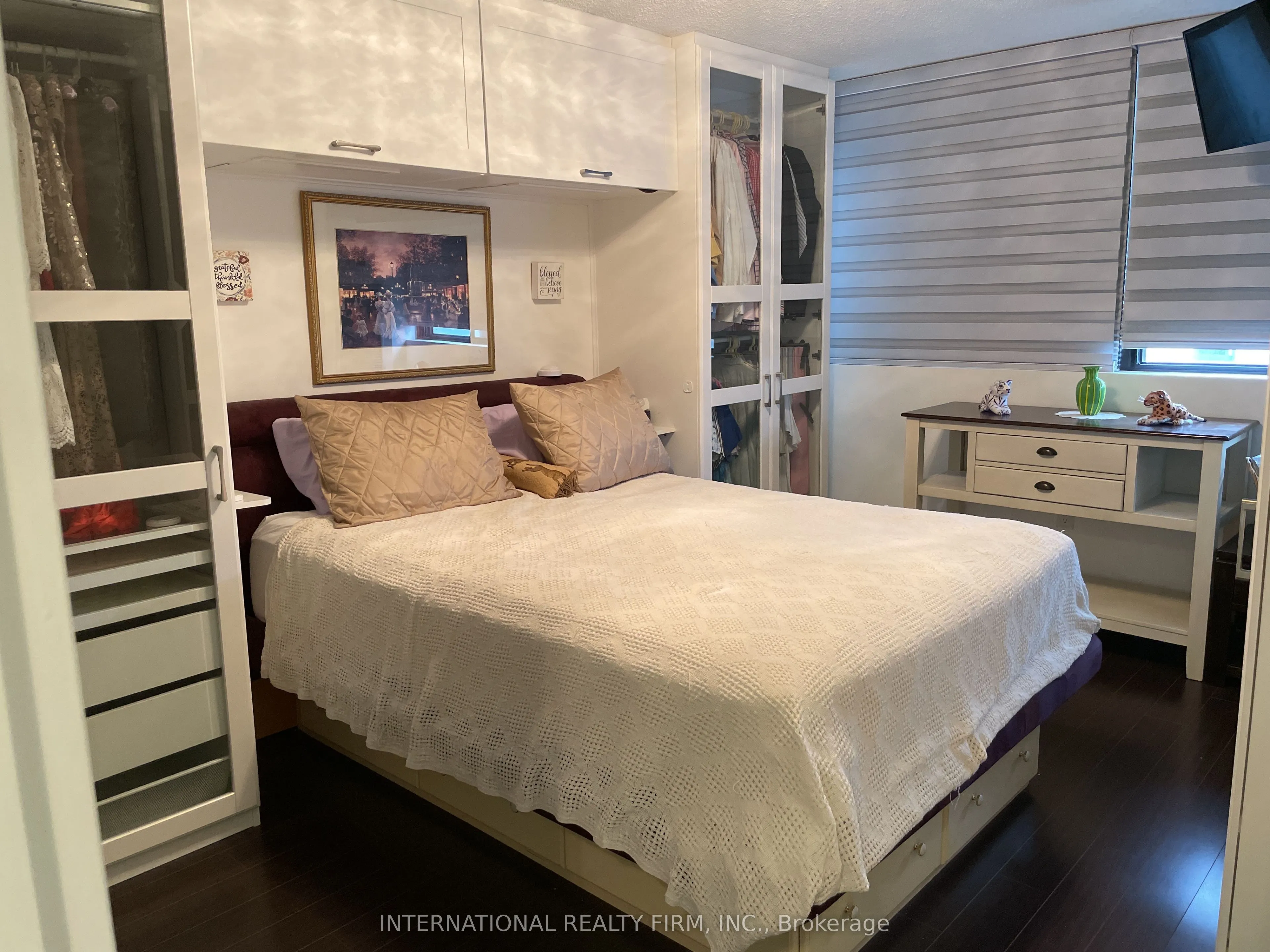 80 Antibes Drive, #1905