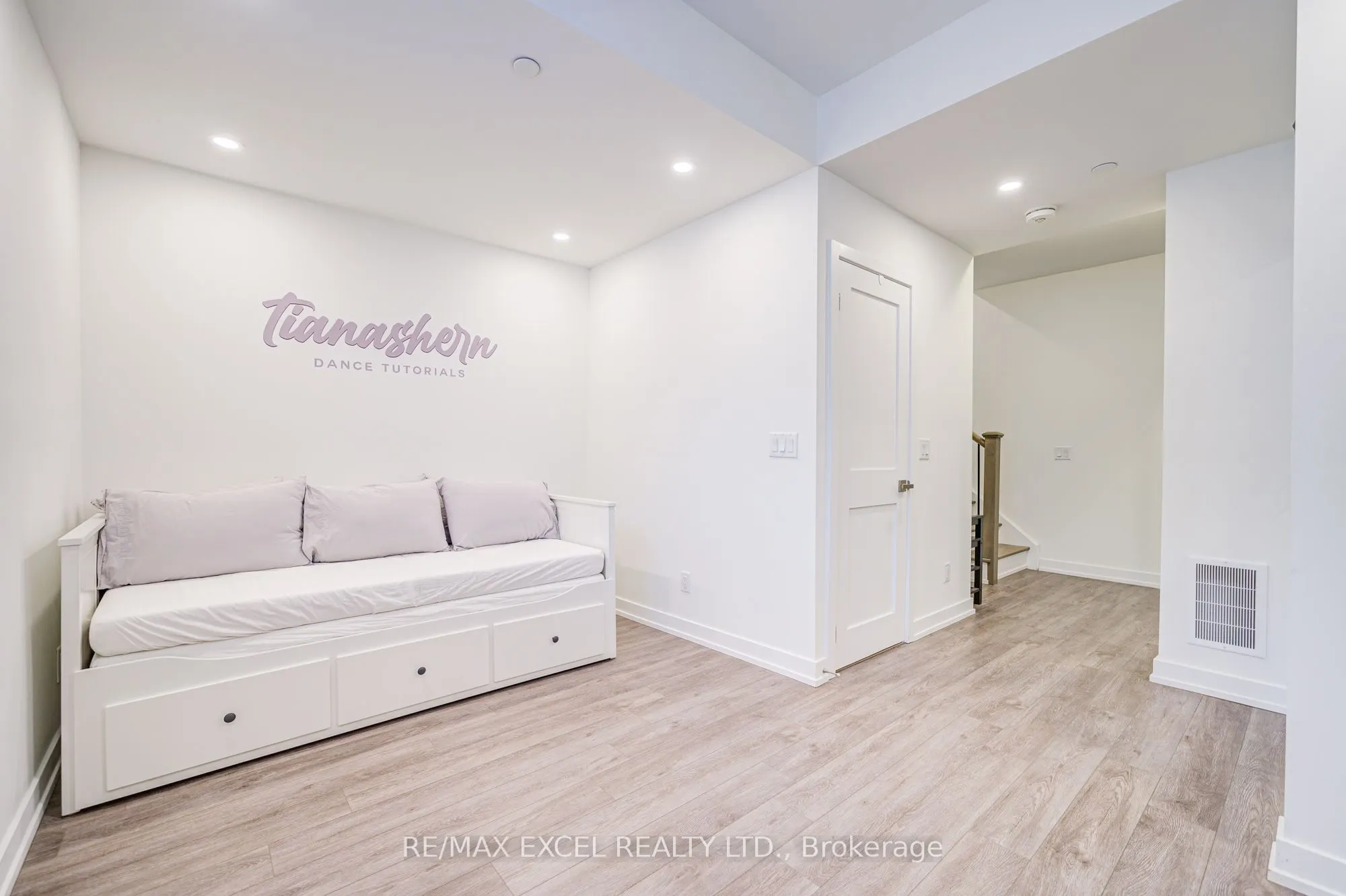 51 Winlock Park, #26