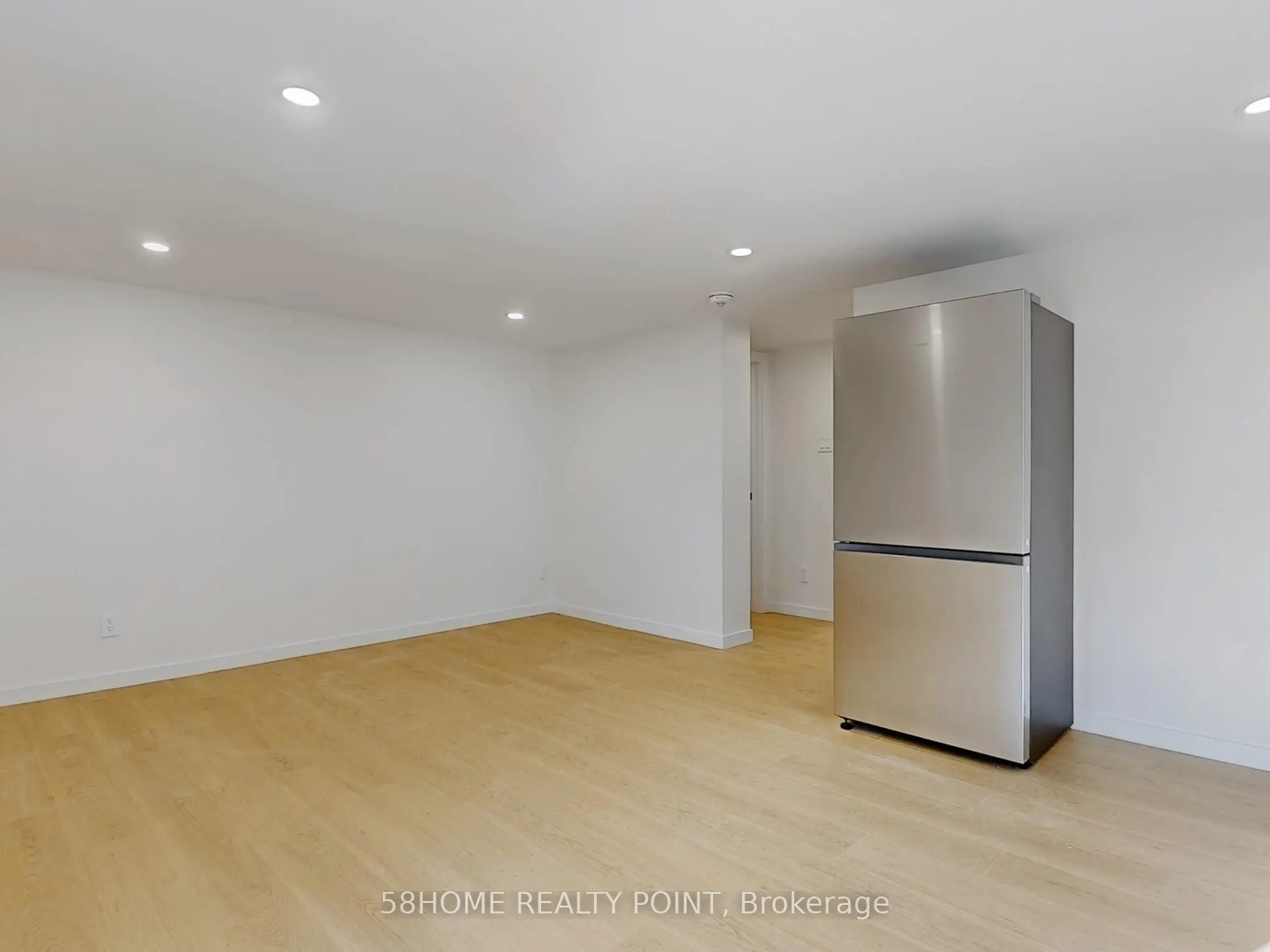 24 Ternhill Crescent, #Lower