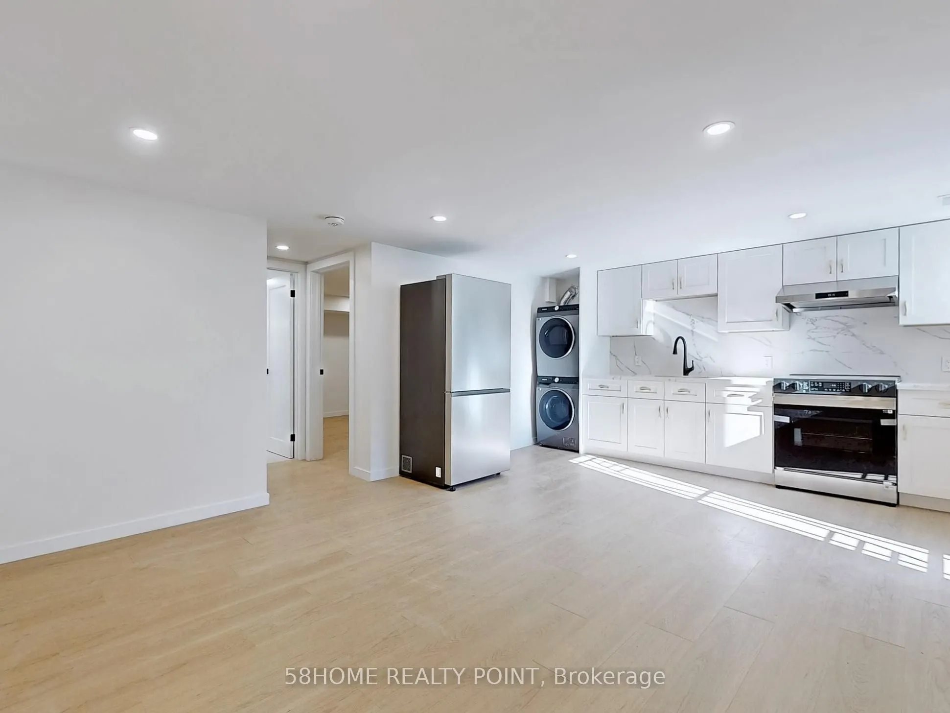 24 Ternhill Crescent, #Lower
