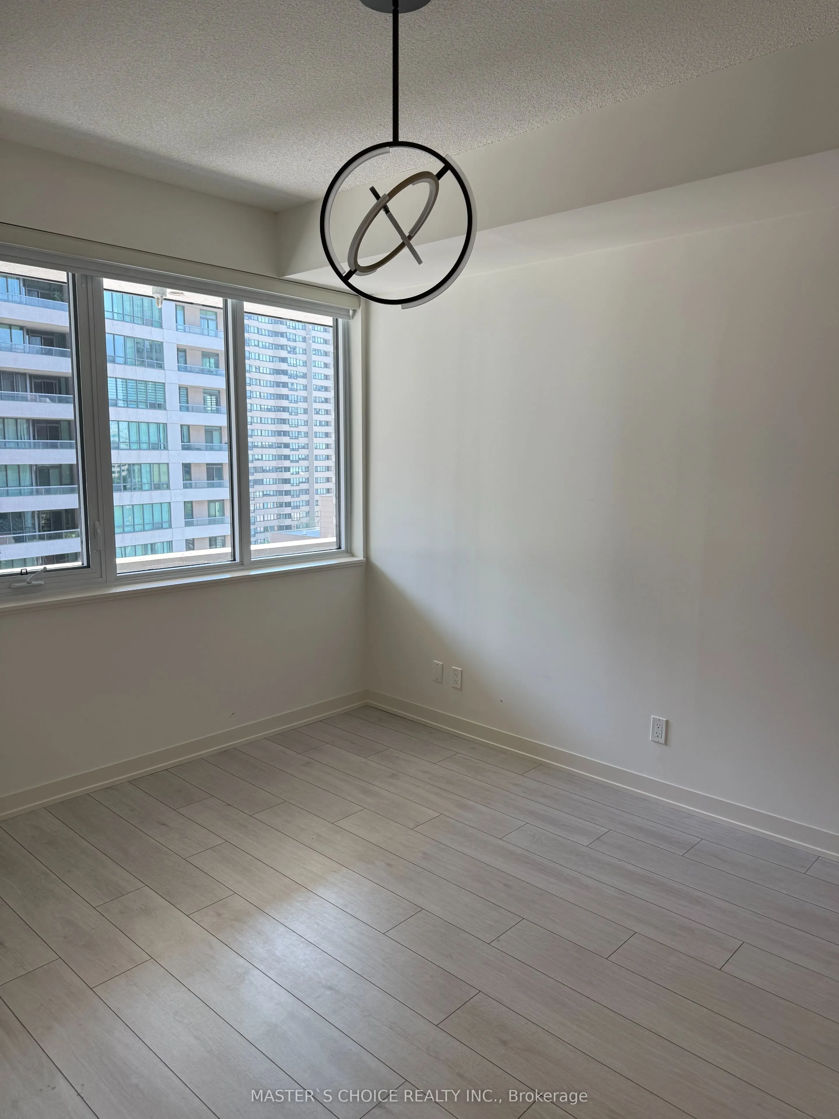 4955 Yonge Street, #605