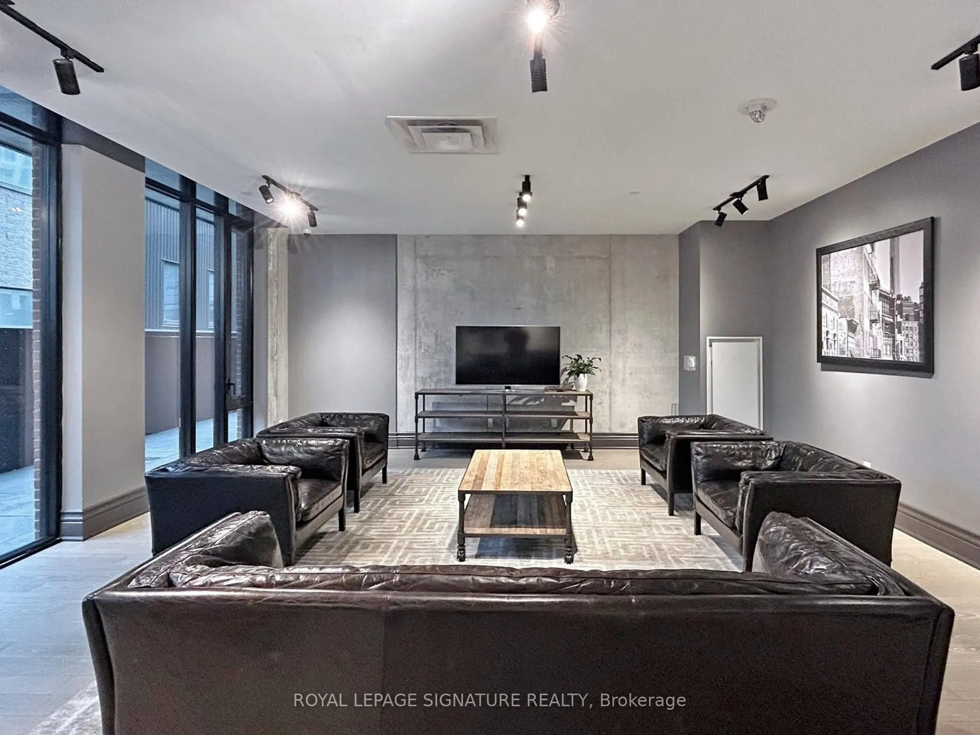 608 Richmond Street W, #1105