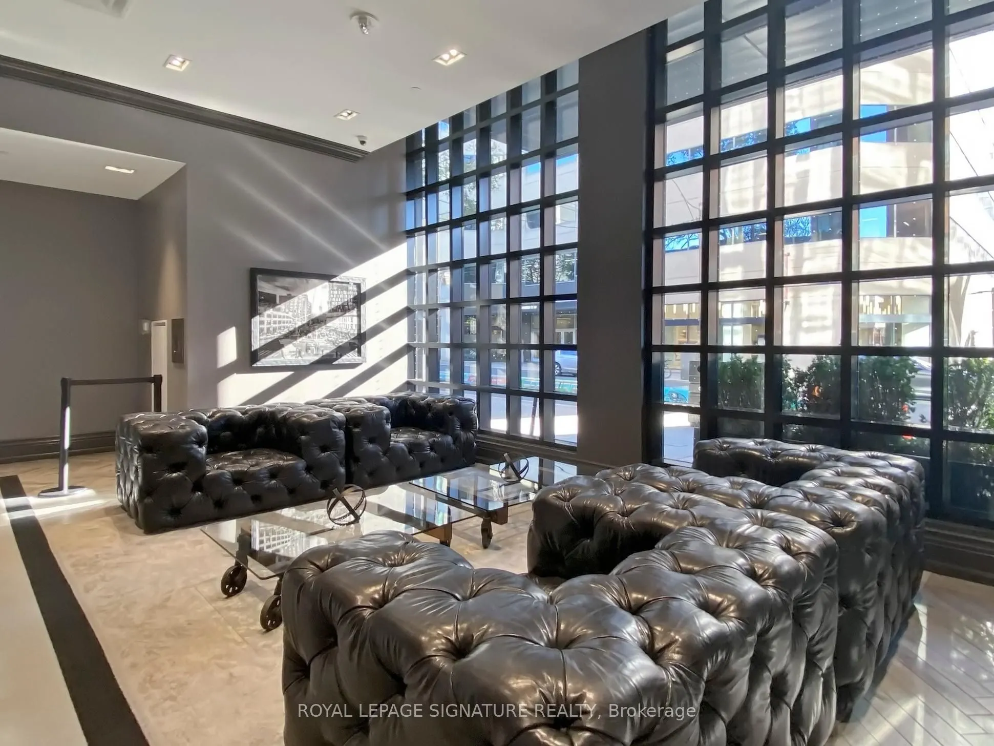 608 Richmond Street W, #1105