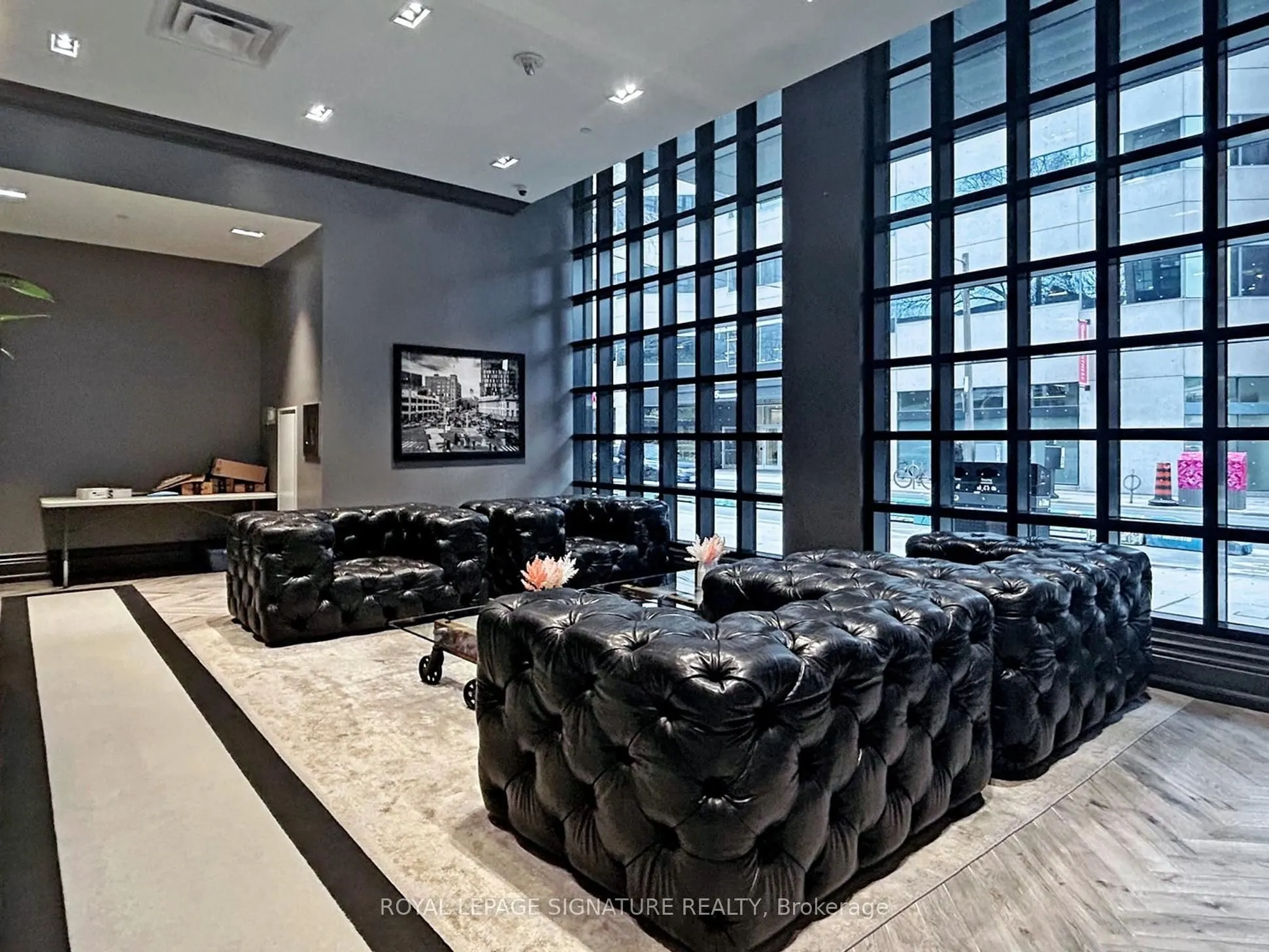 608 Richmond Street W, #1105