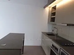101 Peter Street, #1207