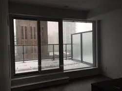 101 Peter Street, #1207