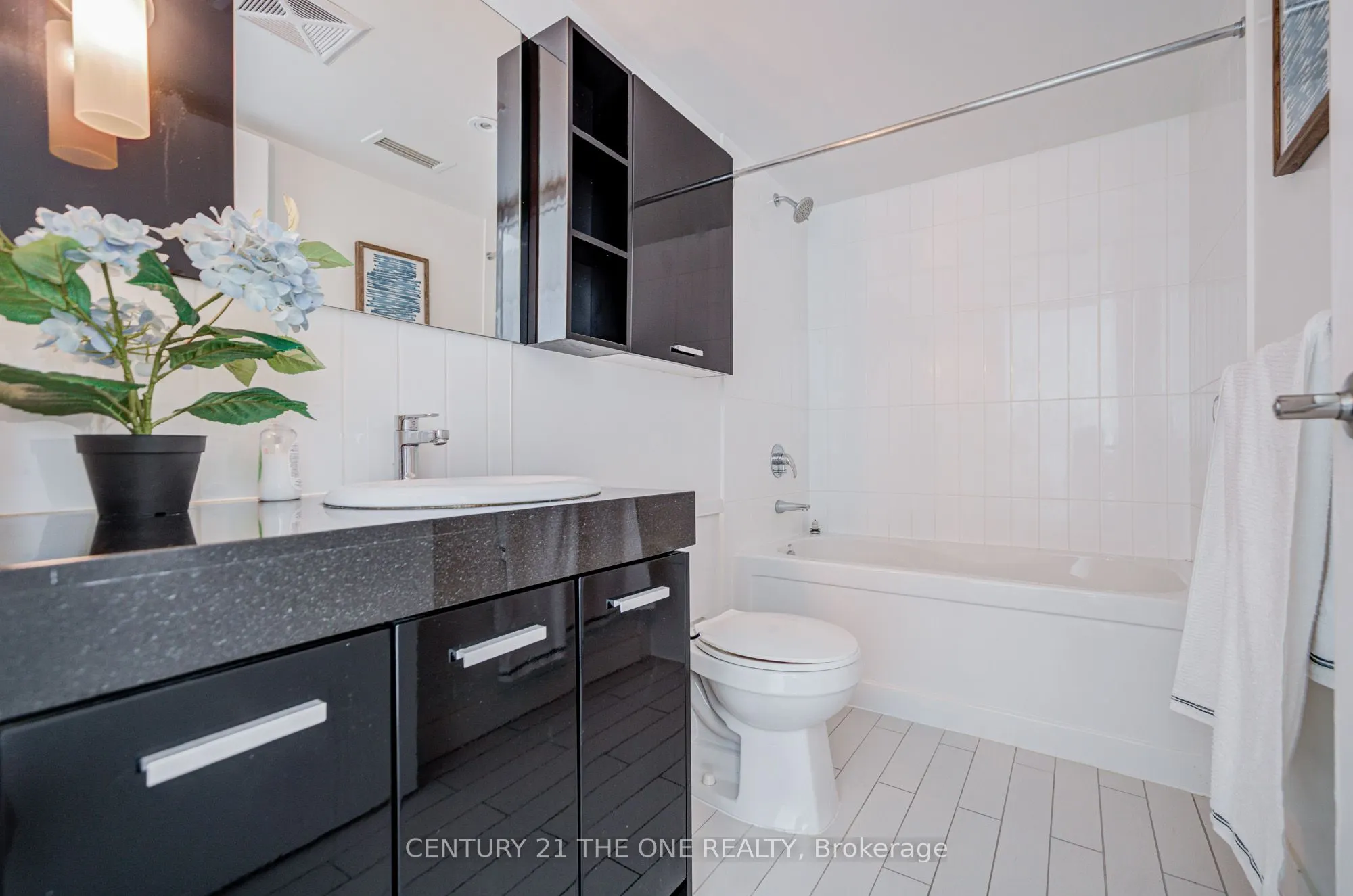 29 Singer Court, #1011