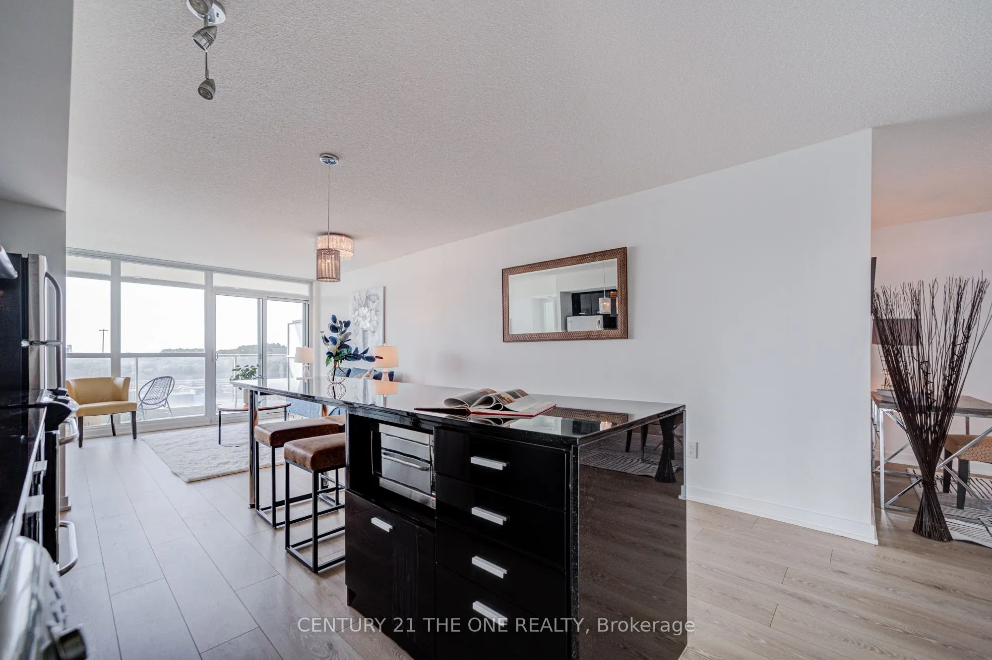 29 Singer Court, #1011