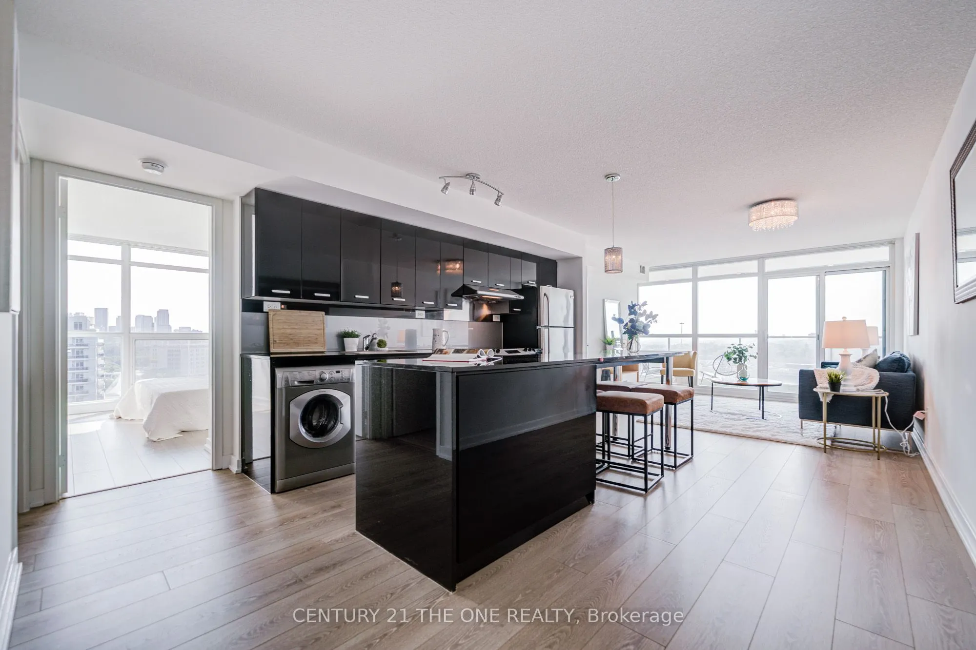 29 Singer Court, #1011