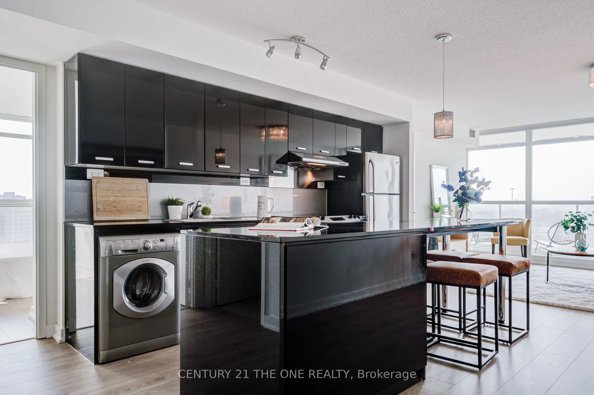 29 Singer Court, #1011