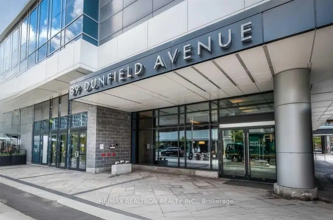 89 Dunfield Avenue, #803