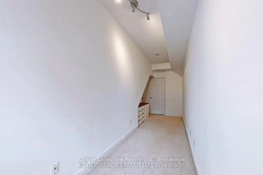 31 Olive Avenue, #220