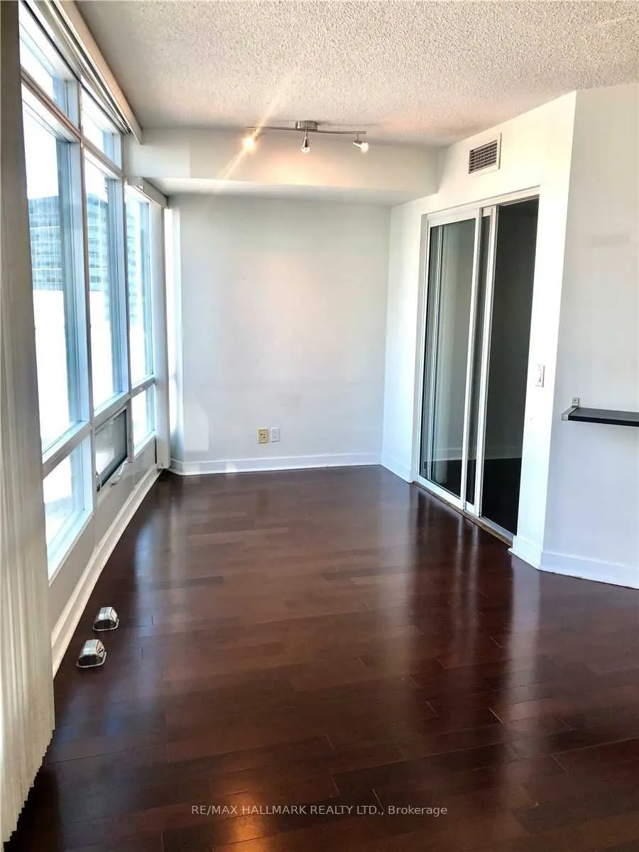 361 Front Street W, ##1001