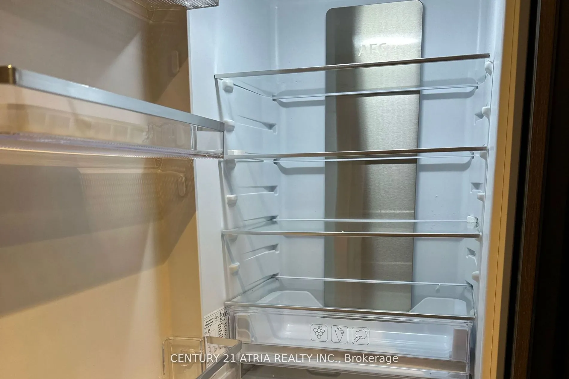 127 Broadway Avenue E, #804