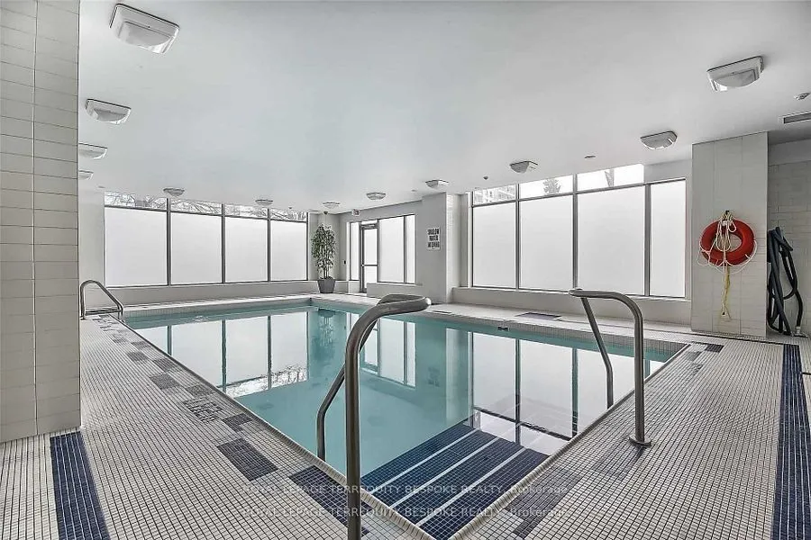 5791 Yonge Street, #801