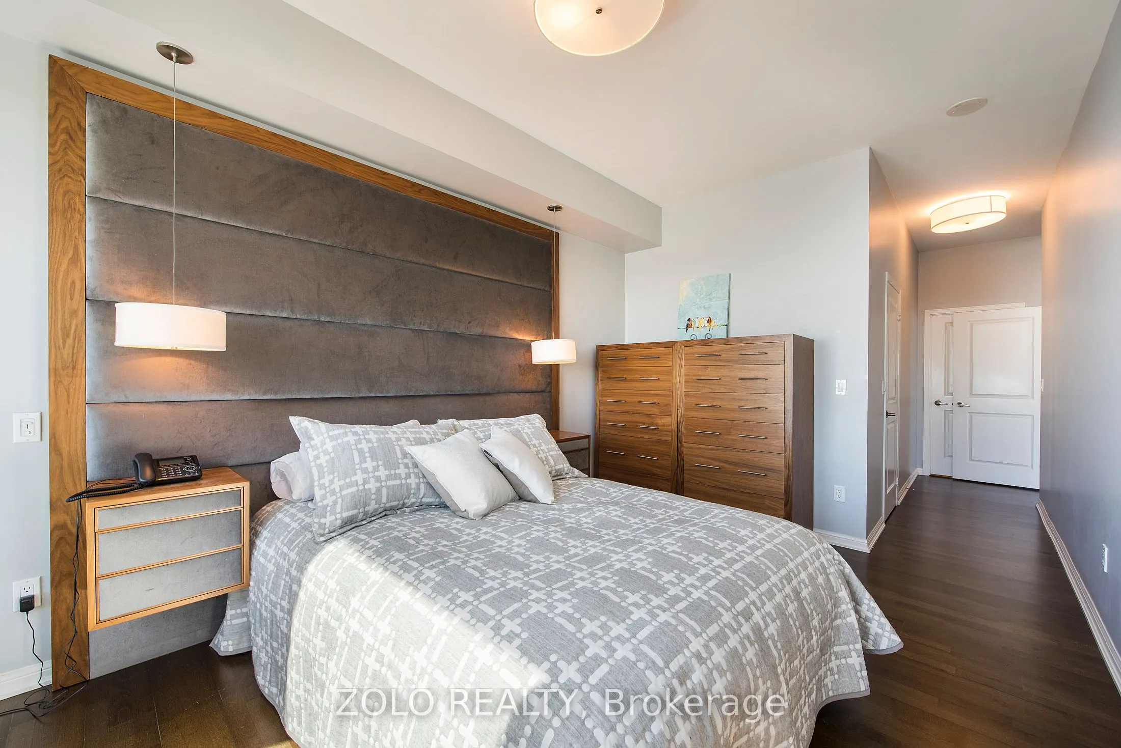 628 Fleet Street, #3403