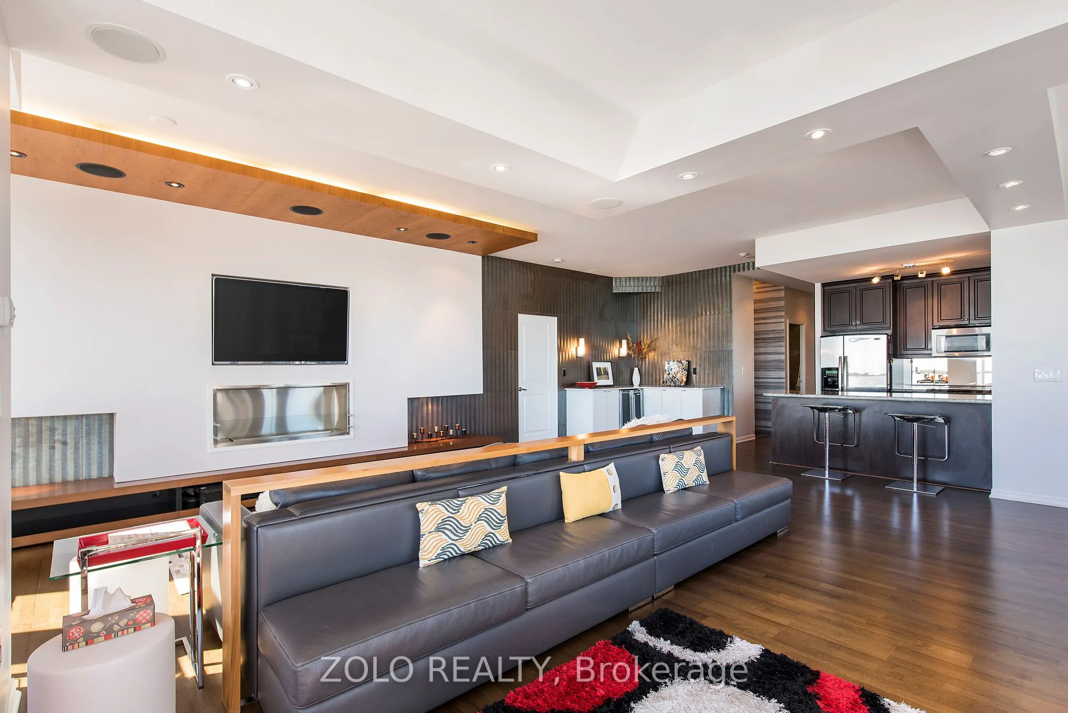 628 Fleet Street, #3403