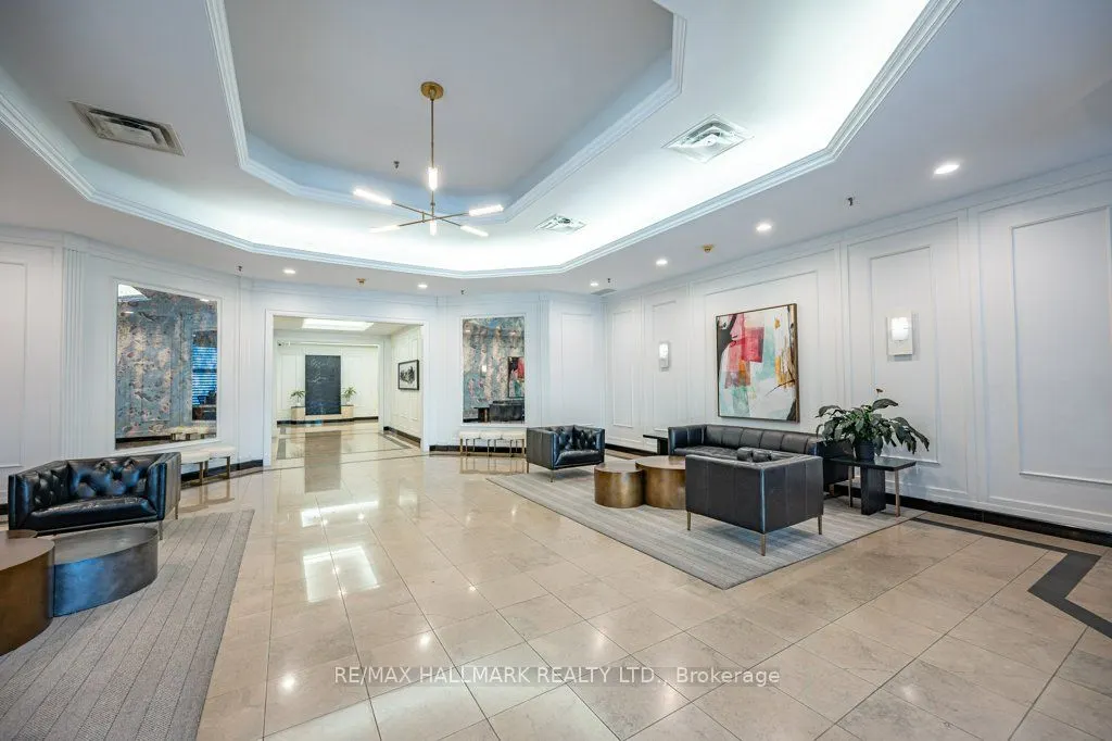 8 Hillcrest Avenue, #1716