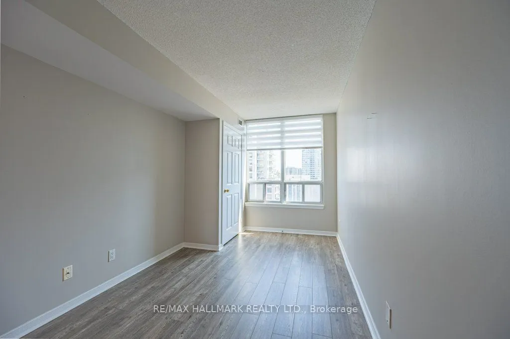 8 Hillcrest Avenue, #1716