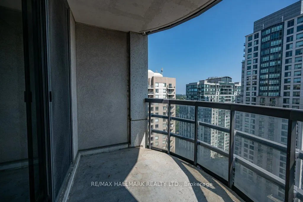 8 Hillcrest Avenue, #1716
