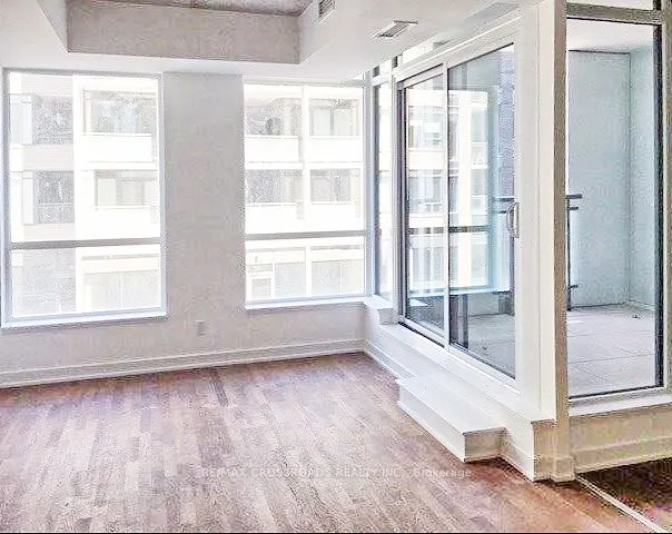 20 Minowan Miikan Lane, #221