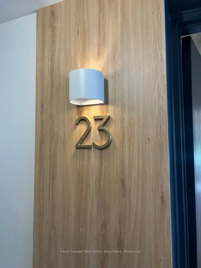 1 Marquette Avenue, #23