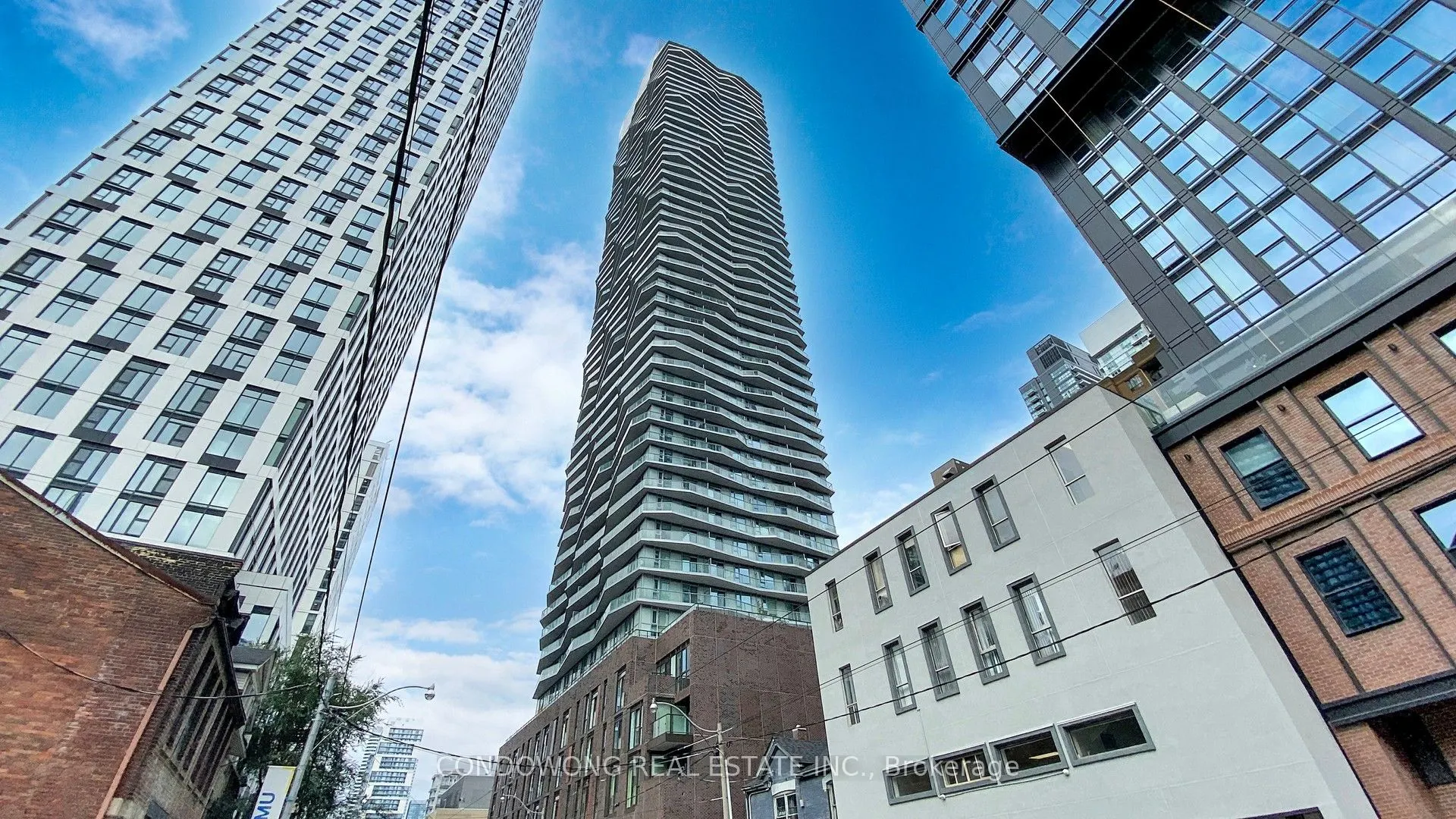 100 Dalhousie Street, #202
