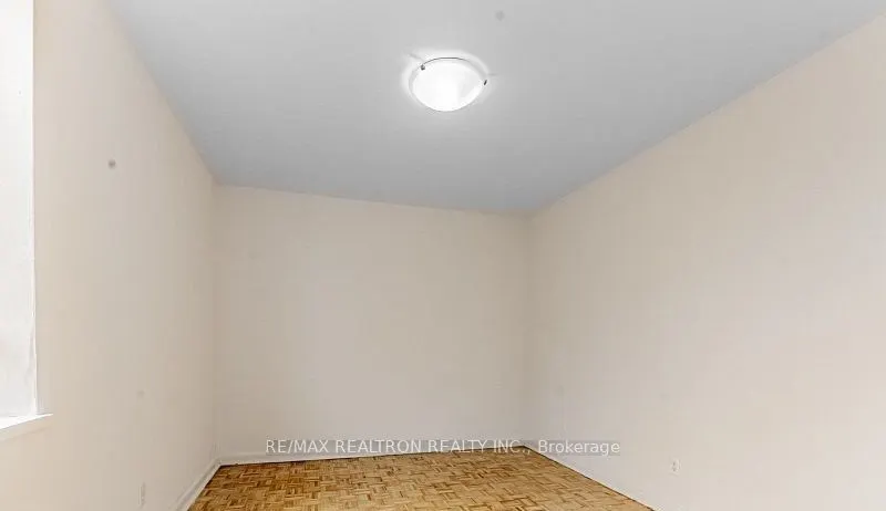 2895 Bathurst Street, #101