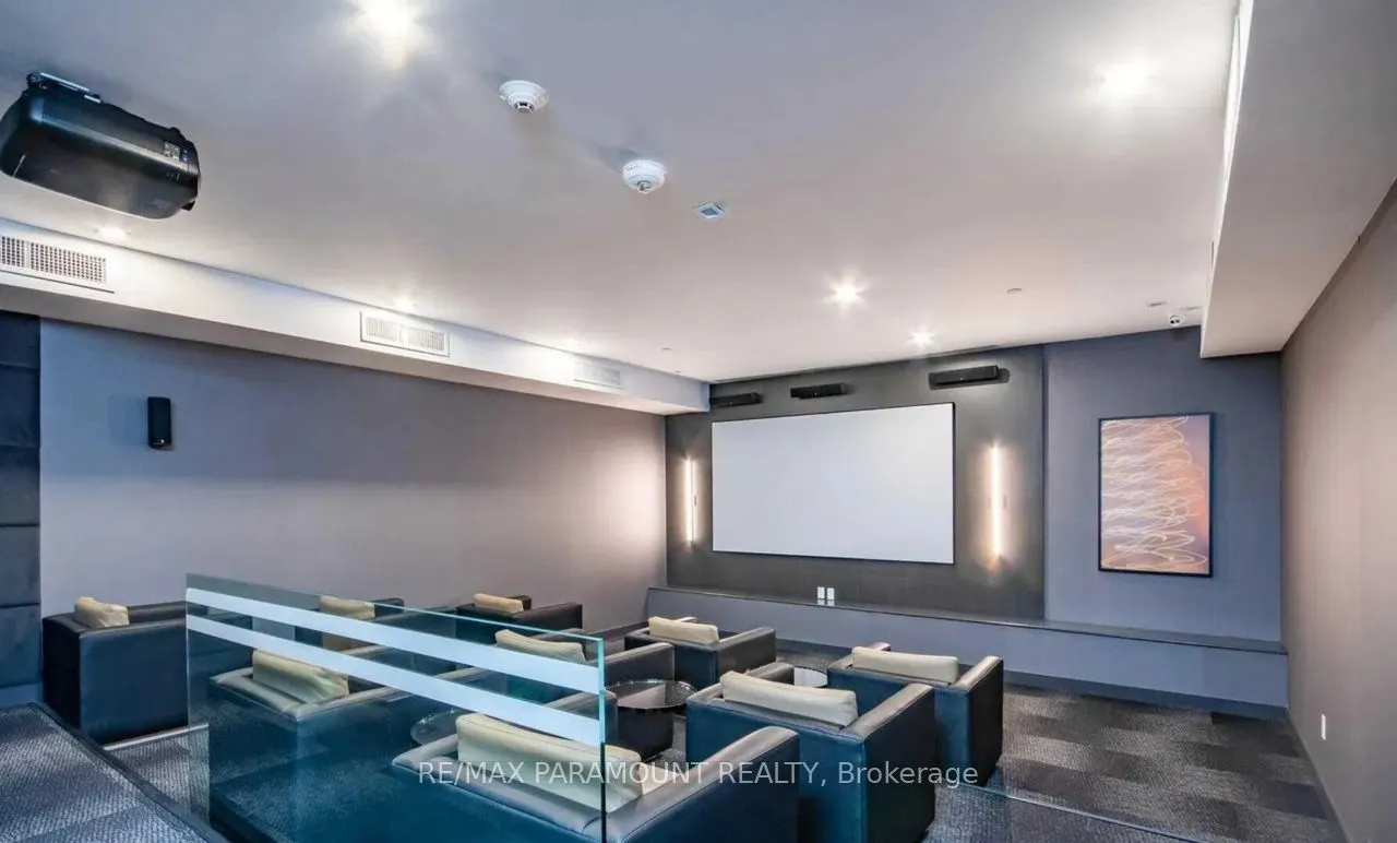 101 Erskine Avenue, #418