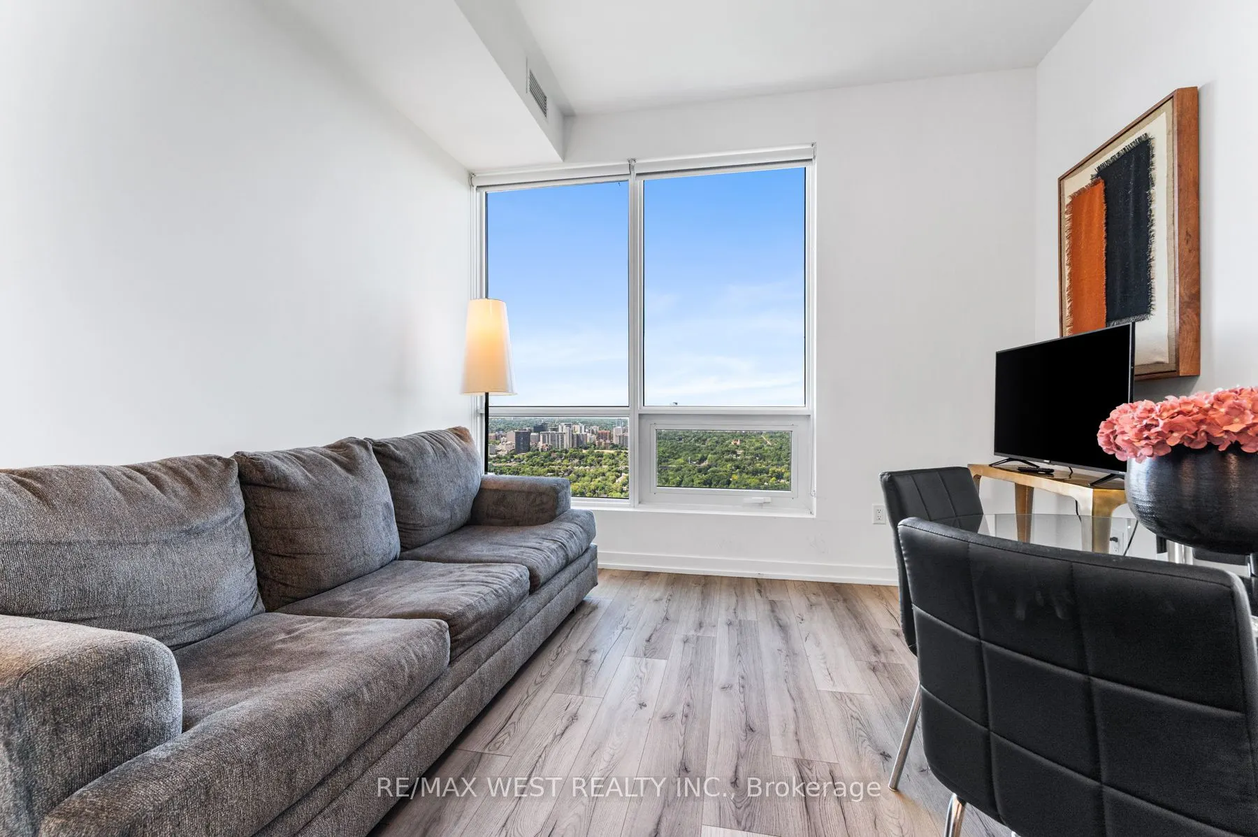 395 Bloor Street E, #5306