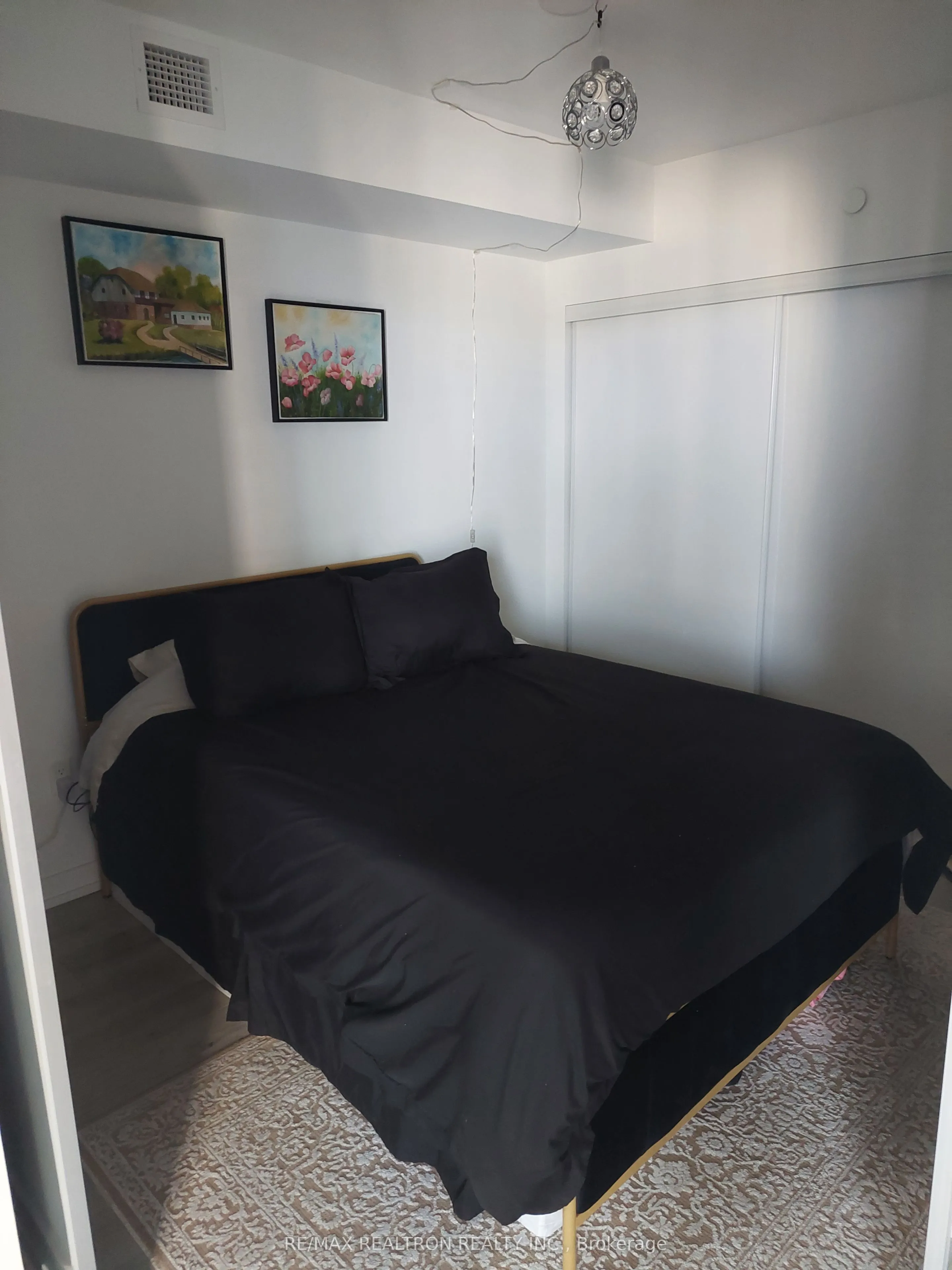 395 Bloor Street E, #2512