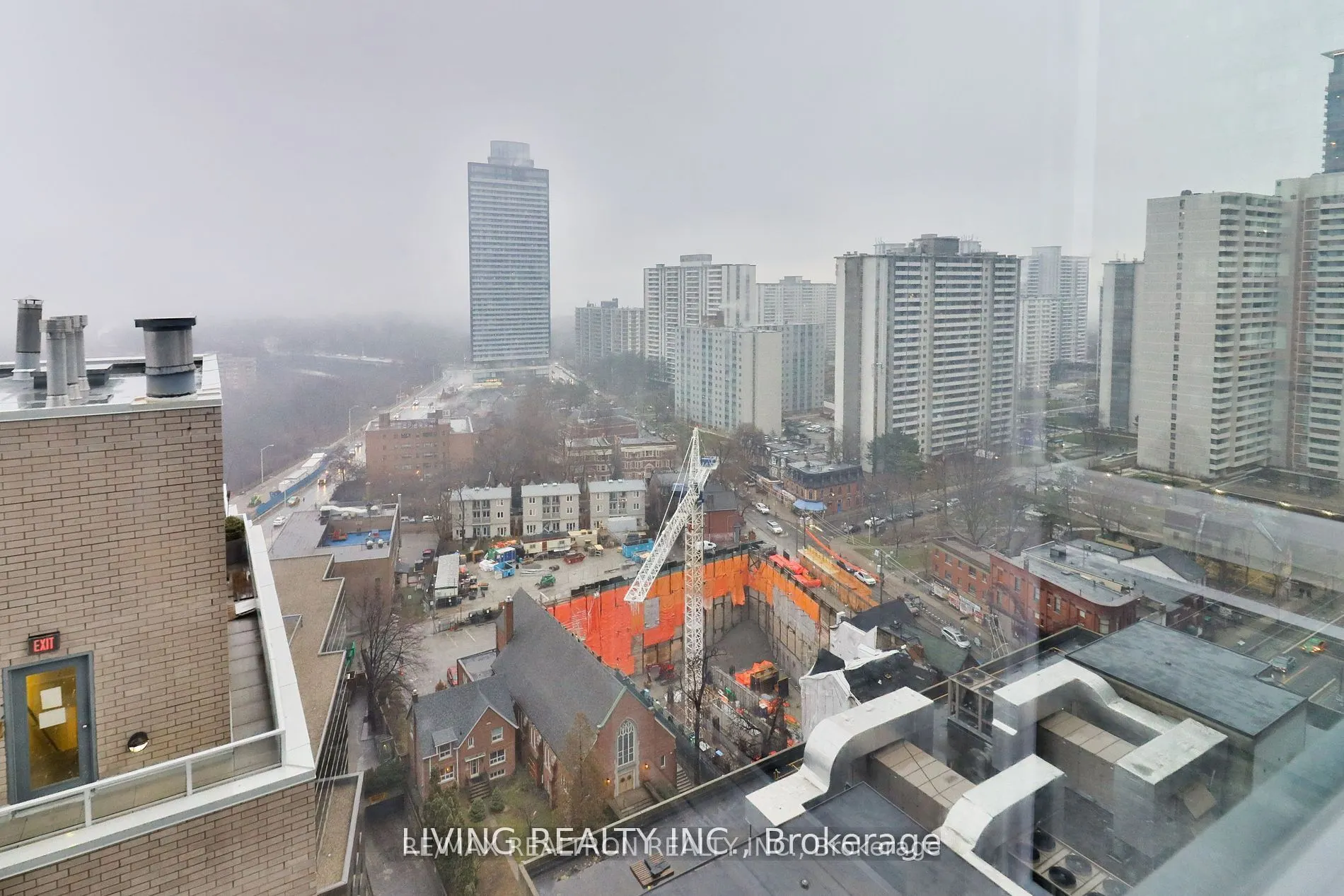 395 Bloor Street E, #1611