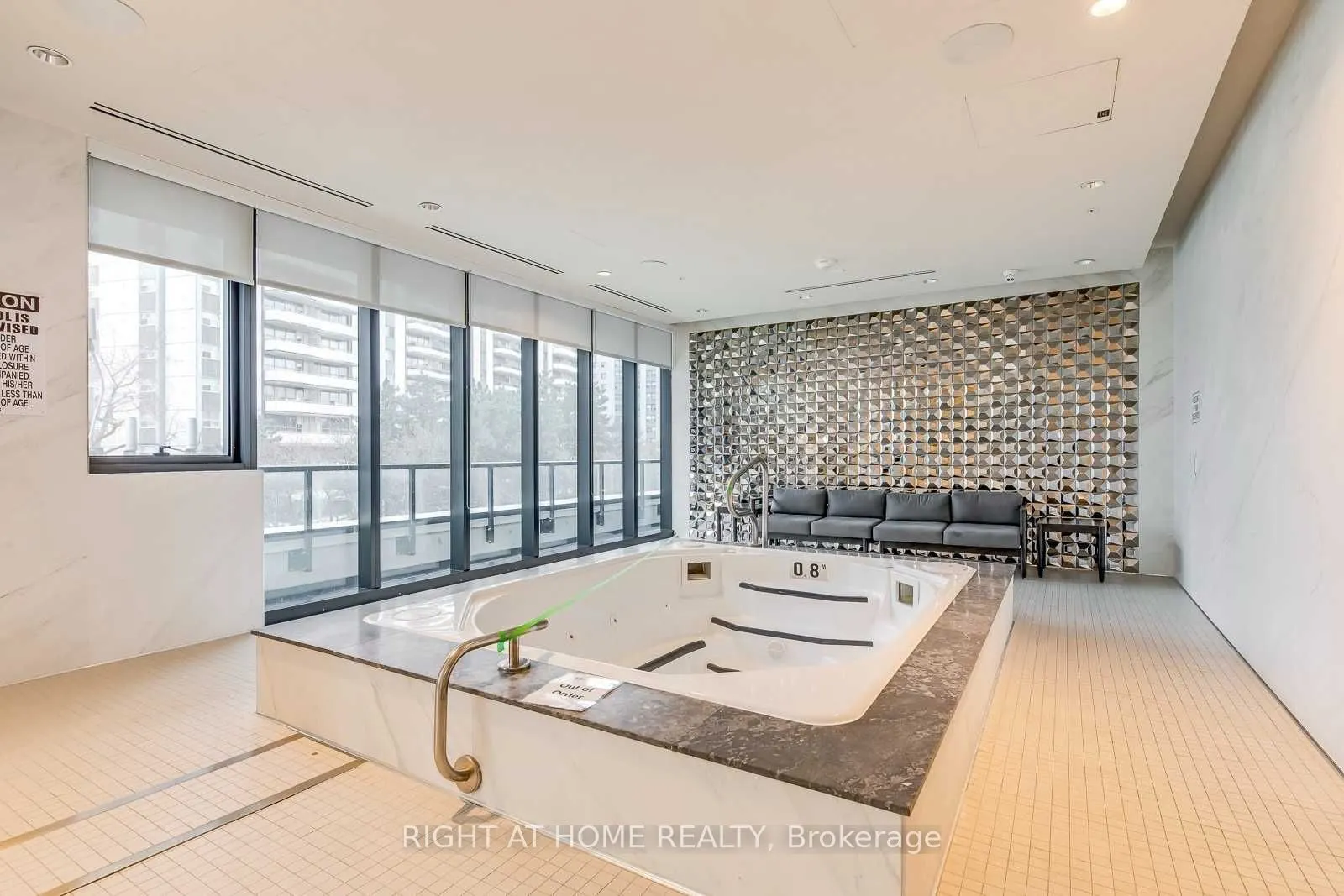 575 Bloor Street E, #3103