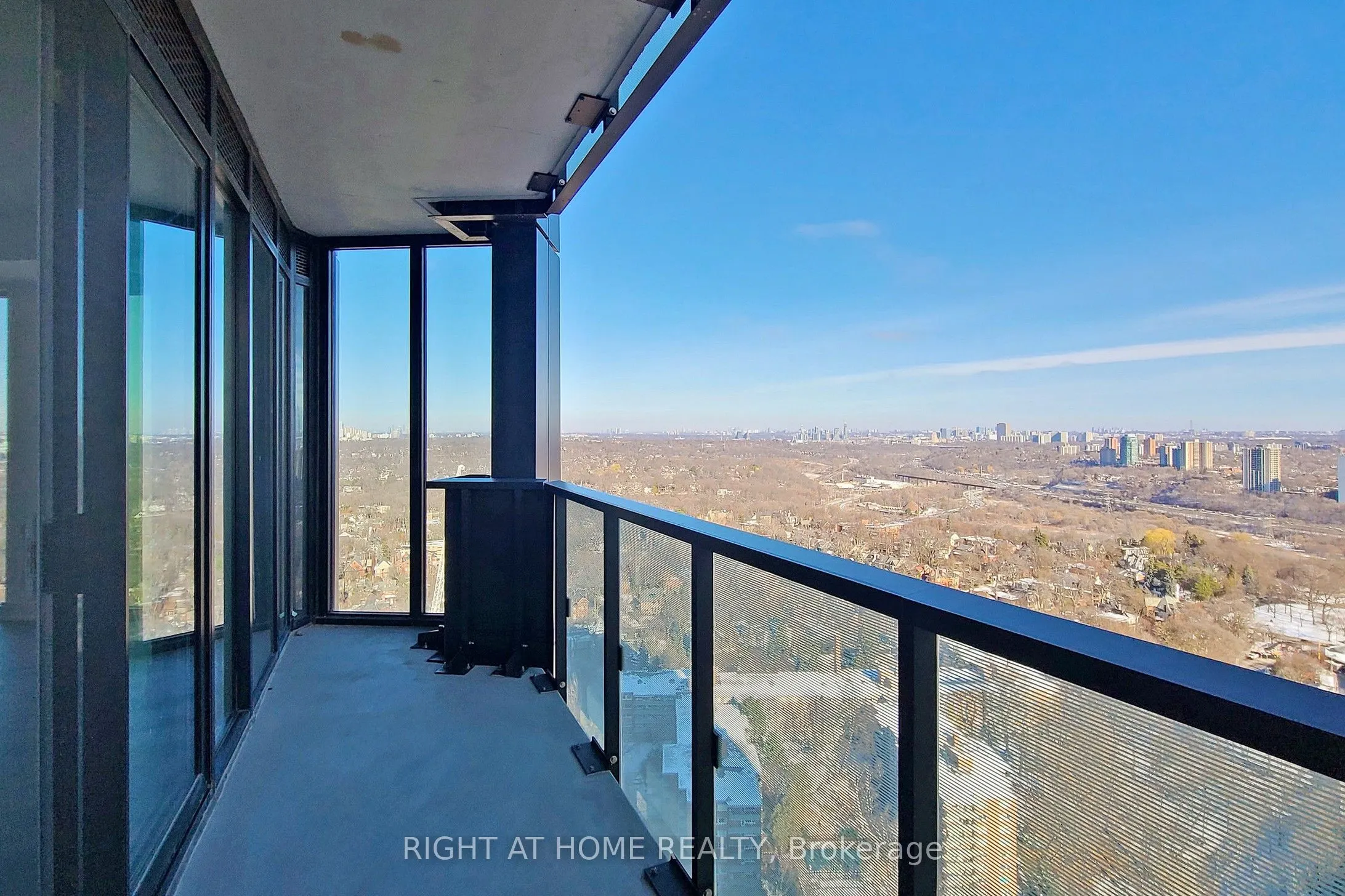 575 Bloor Street E, #3103